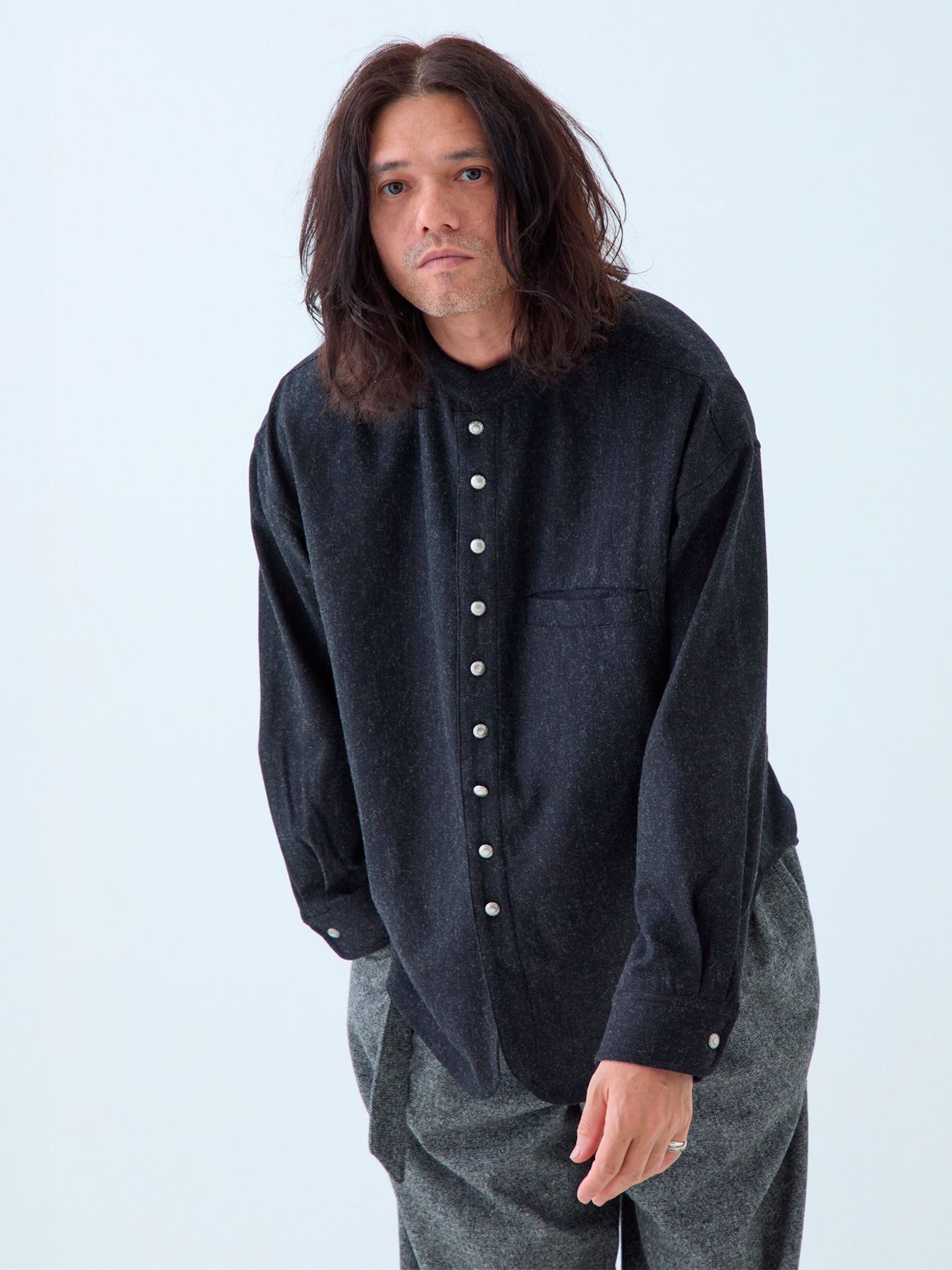 【予約品 】Bojour / ウール デザインシャツ / 杢ブラック
