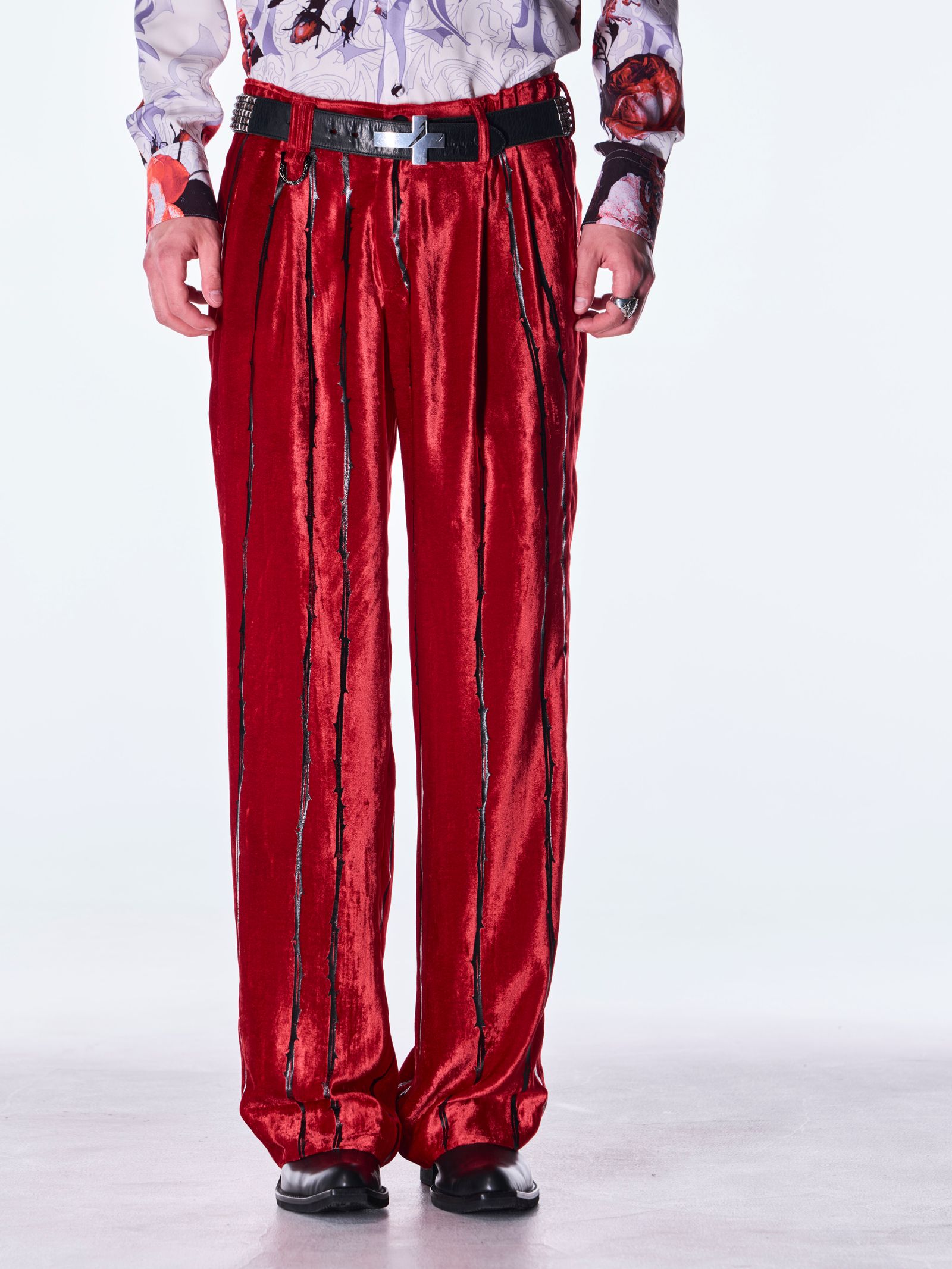 【予約品 6月29日(月) 締切】TOGE Velvet Wide Slacks / ベルベット ワイドスラックス / レッド