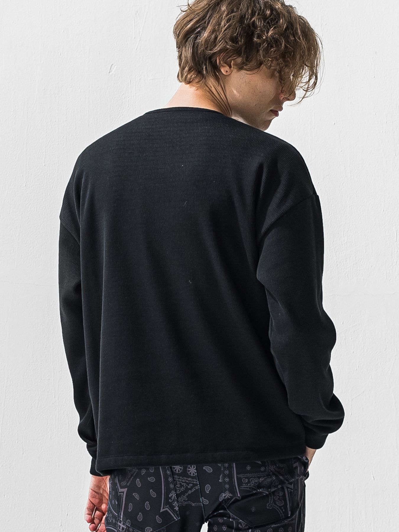 【予約品 9月6日(日) 締切】OVER HENRY VELOURS FLEECE THERMAL / 裏起毛 ハニカムサーマル オーバーサイズヘンリーネック / ブラック