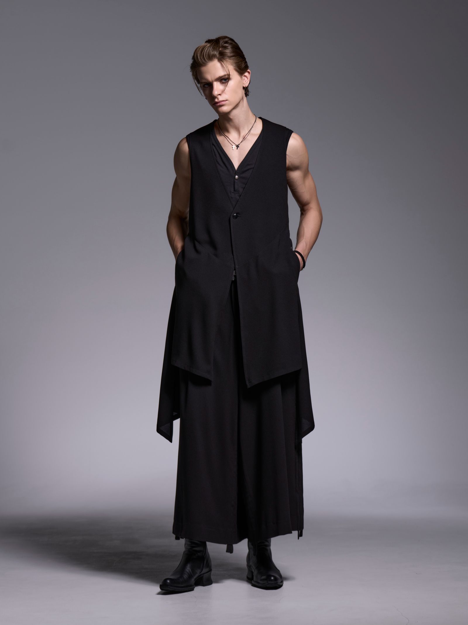 【予約品 1月4日(日) 締切】Long Flare Vest / ロングフレアベスト / ブラック