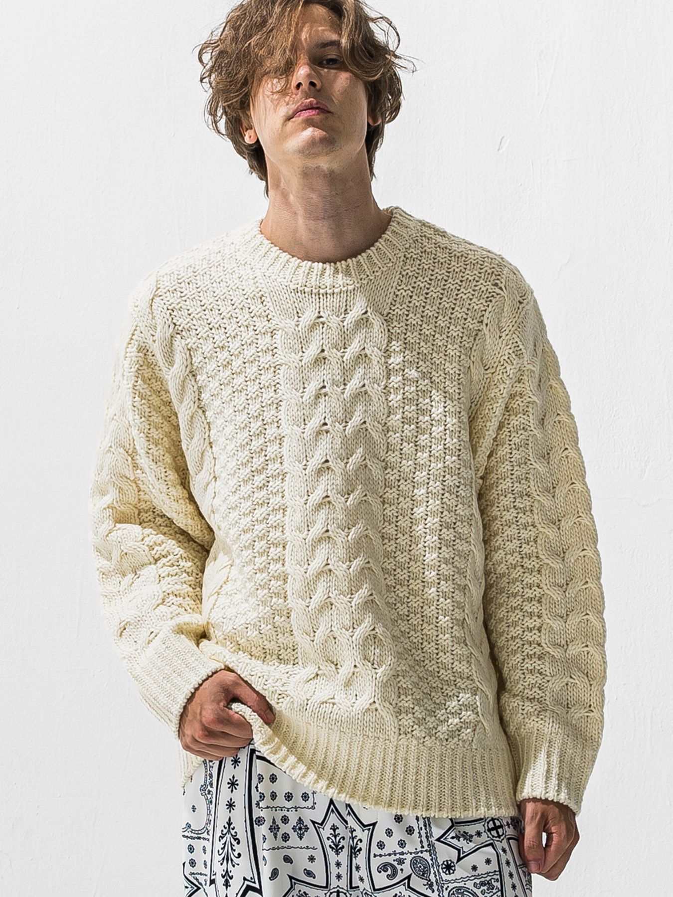 【予約品 9月6日(日) 締切】CABLE LAW SWEATER / ケーブル編みローゲージセーター / オフ
