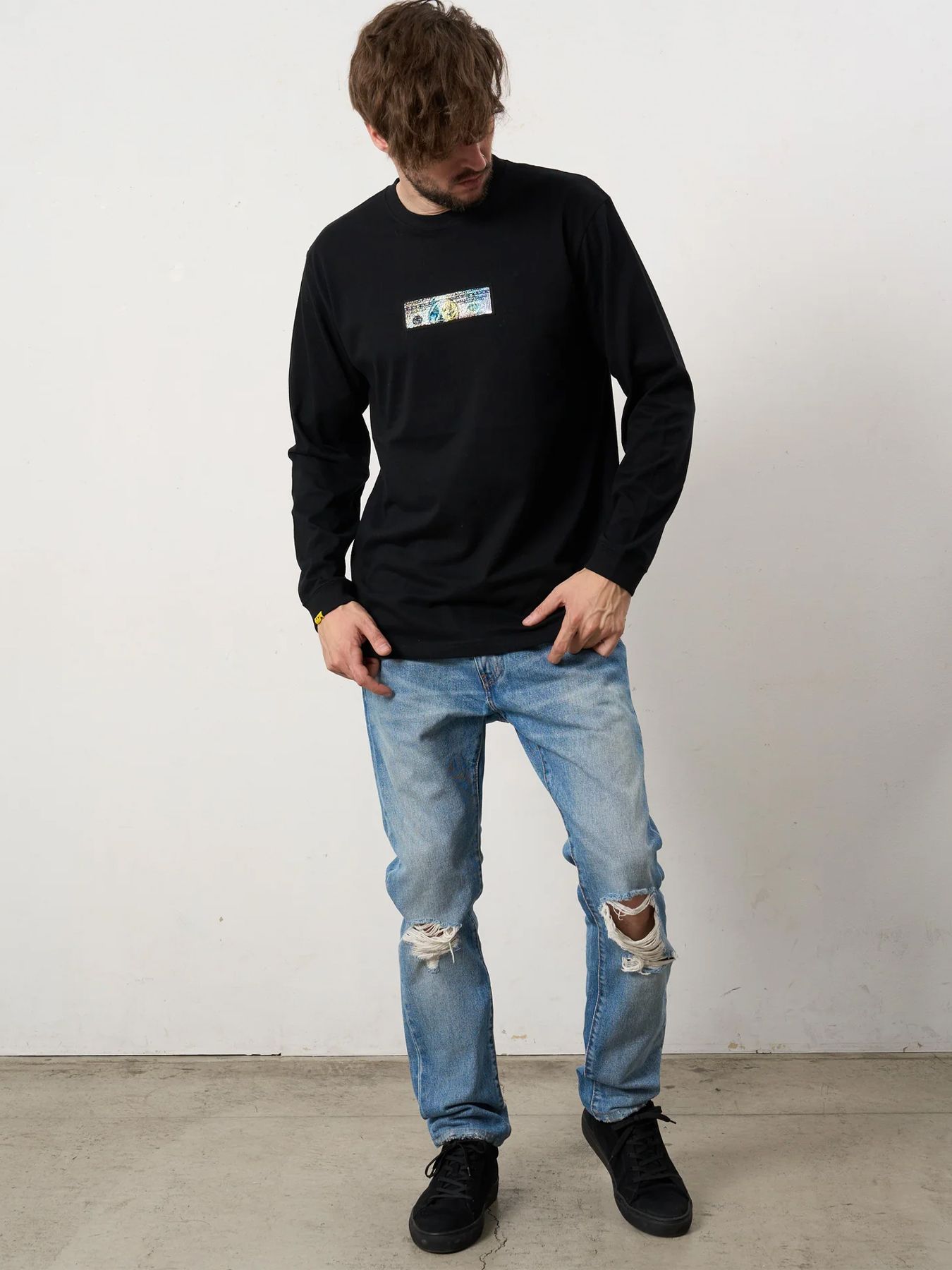5.6ozコットン天竺 DO YOU WANT シークイン LS Tシャツ / ブラック