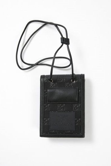 EMBOSSING MINI SHOULDER BAG / BLACK 【BOY LONDON】
