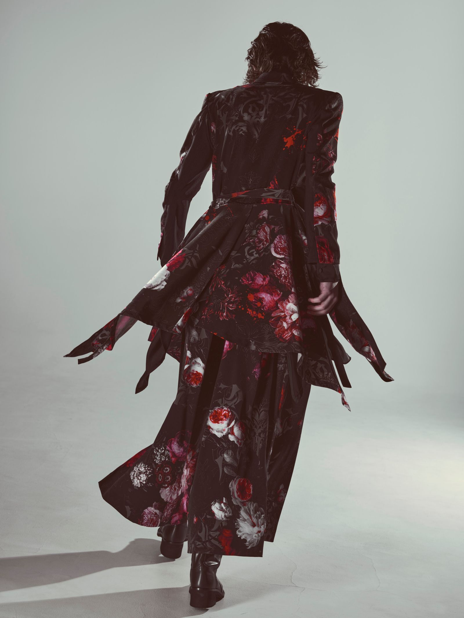 【予約品 6月29日(月) 締切】Goth Flora Suede Satin Flare Jacket / フレアジャケット / ブラック