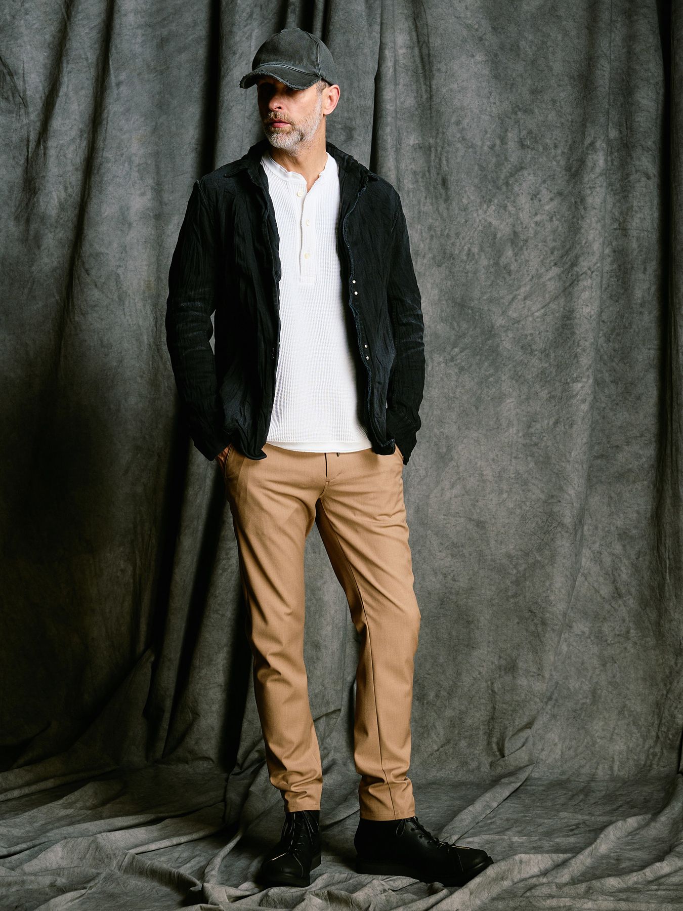 【予約品 4月19日(日) 18時締切】2-hook denim shirt / 2フック デニムシャツ / ブラックユーズド