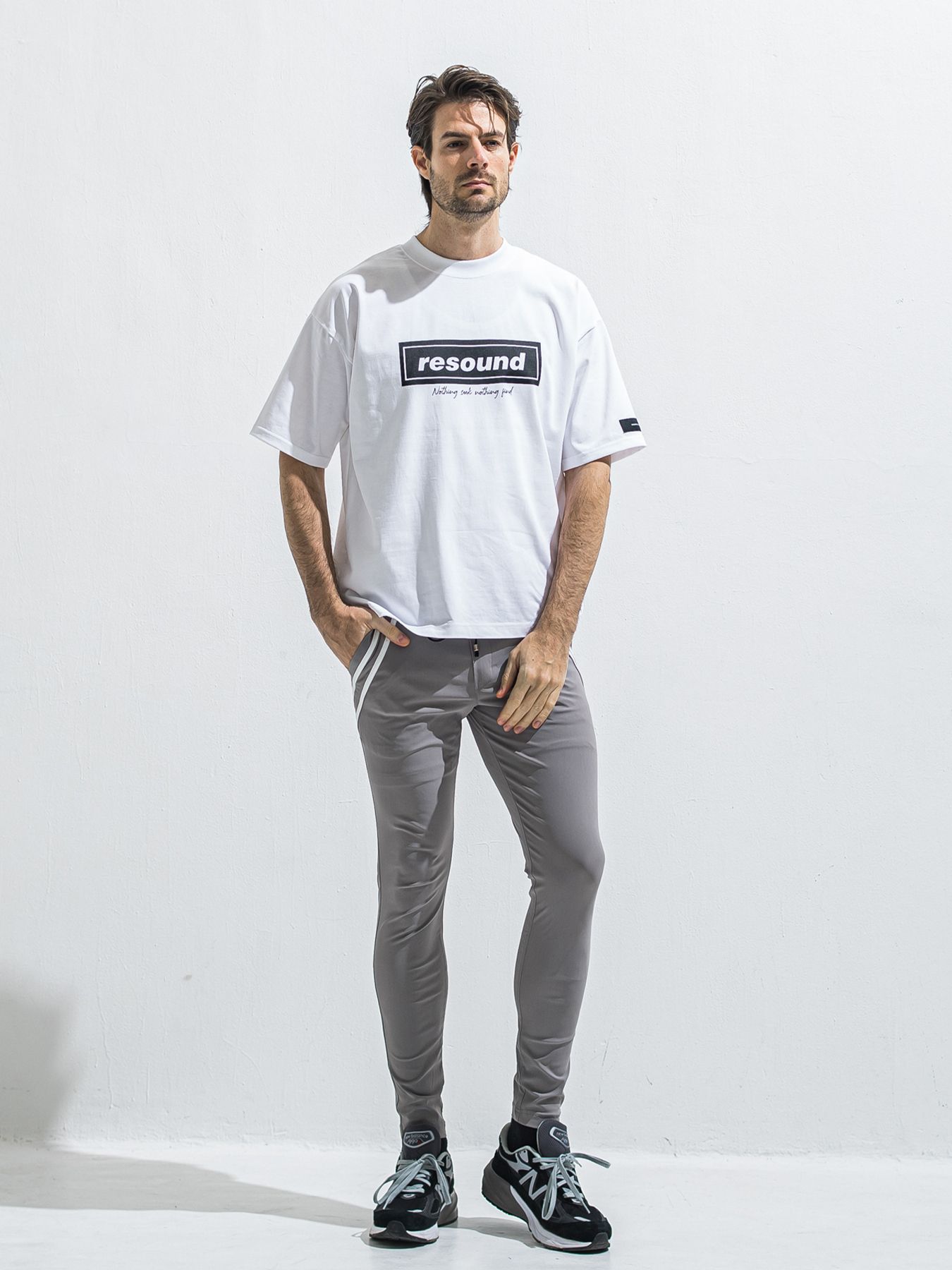 【予約品 2月15日(日) 18:00 締切】BOX OVER TEE / ボックスロゴオーバーTシャツ / ホワイト×ブラック