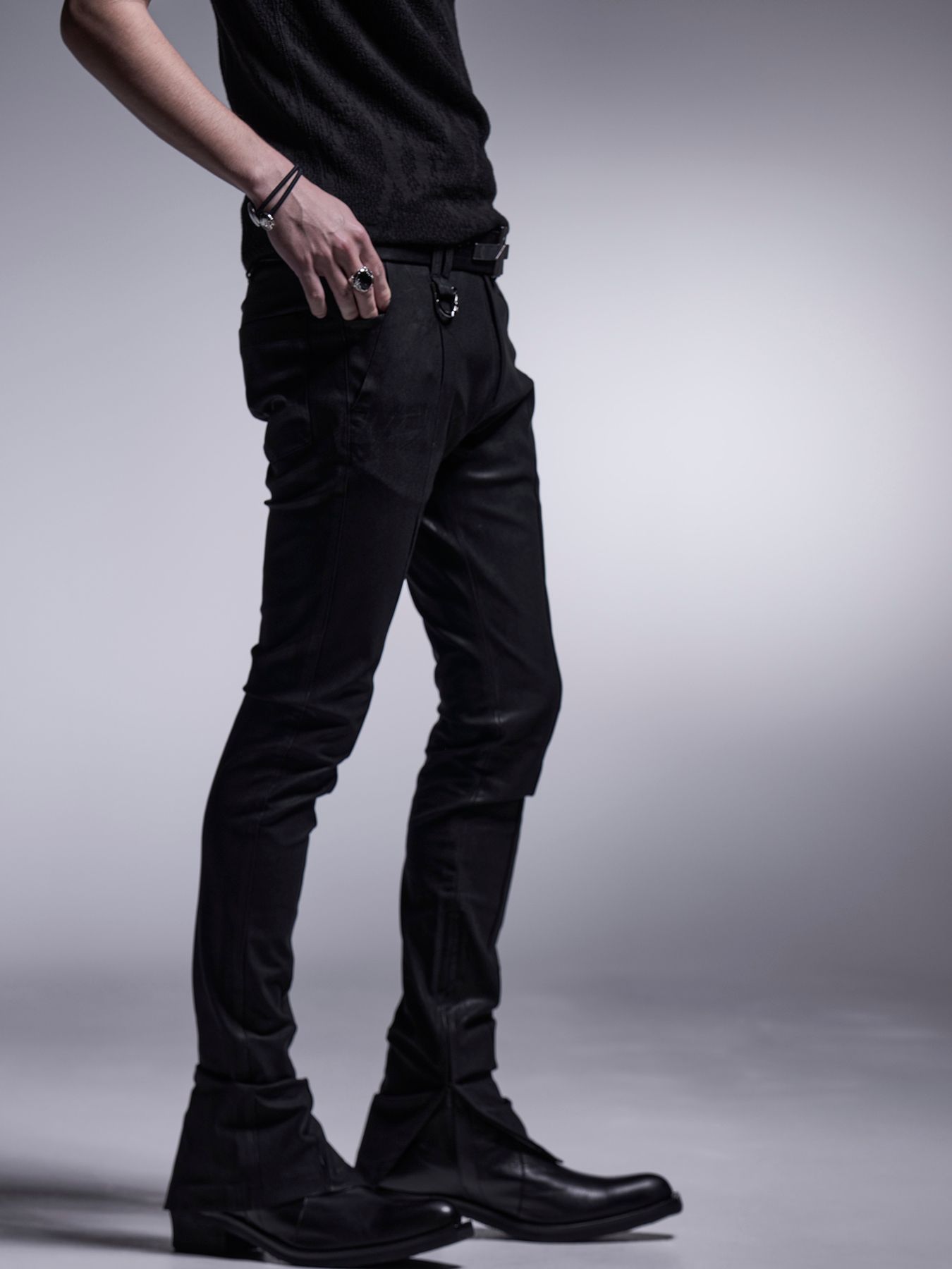 【予約品 7月13日(日) 締切】Skinny Slacks / スキニースラックス / ブラック