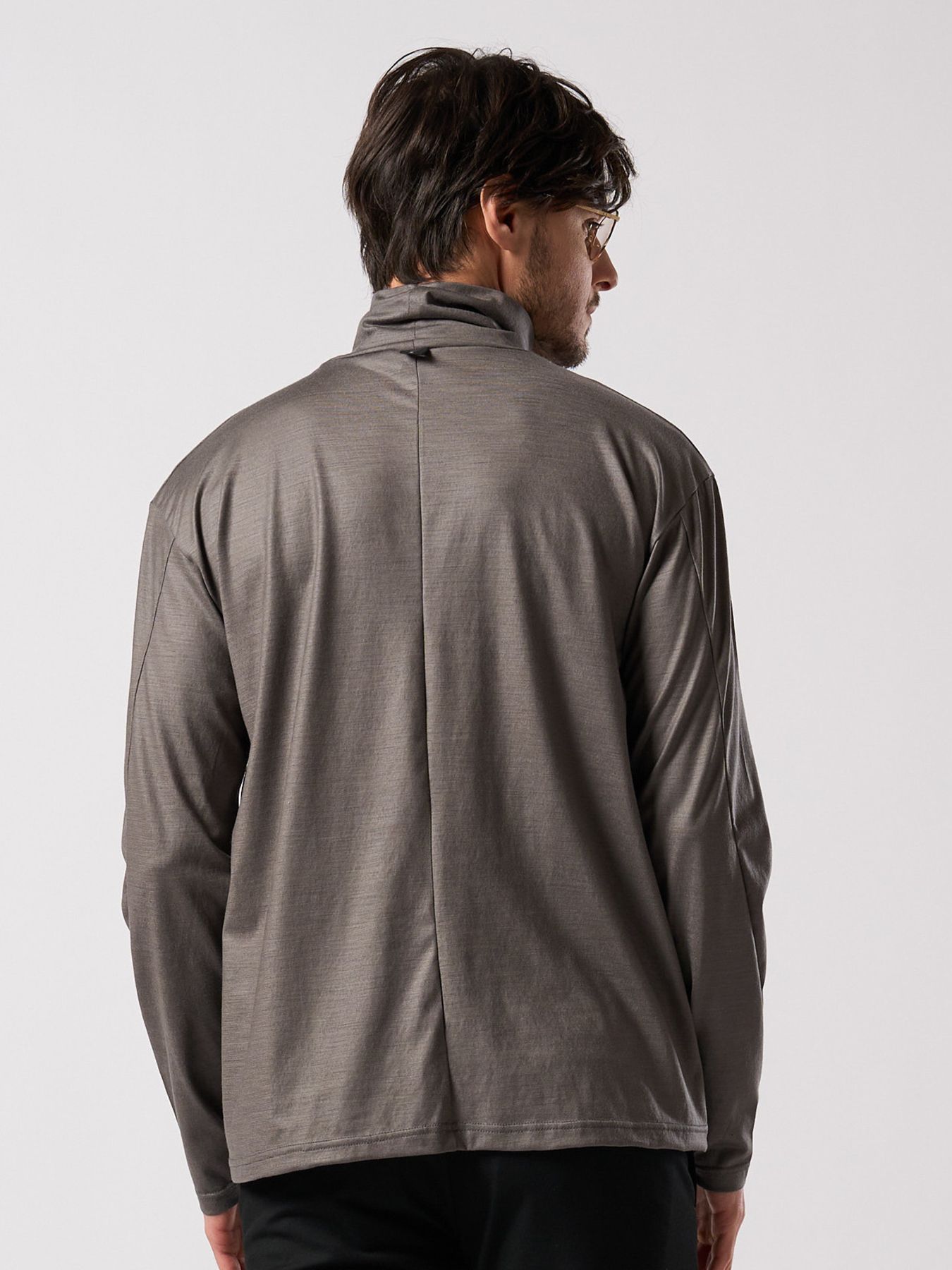 【予約品 4月19日(日) 18時締切】ex.comfy wool turtle  / メリノウールジャージー タートルネック / スチールグレー