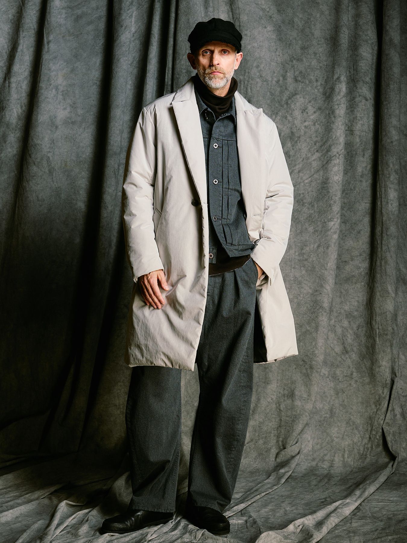 【予約品 4月19日(日) 18時締切】double breasted solid coat / ダブルブレスト ソリッド コート / フェードグレー