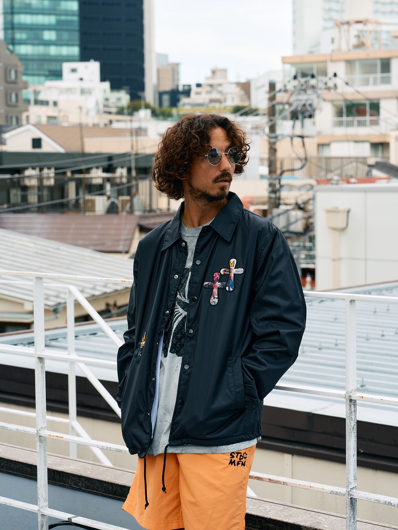 【予約品 10月16日(木) 締切】STYLE STYLE ドリップスタークロスパッチ ナイロン コーチジャ オーセンティックパイル ウェービーロゴ スマイル ケット / ブラック