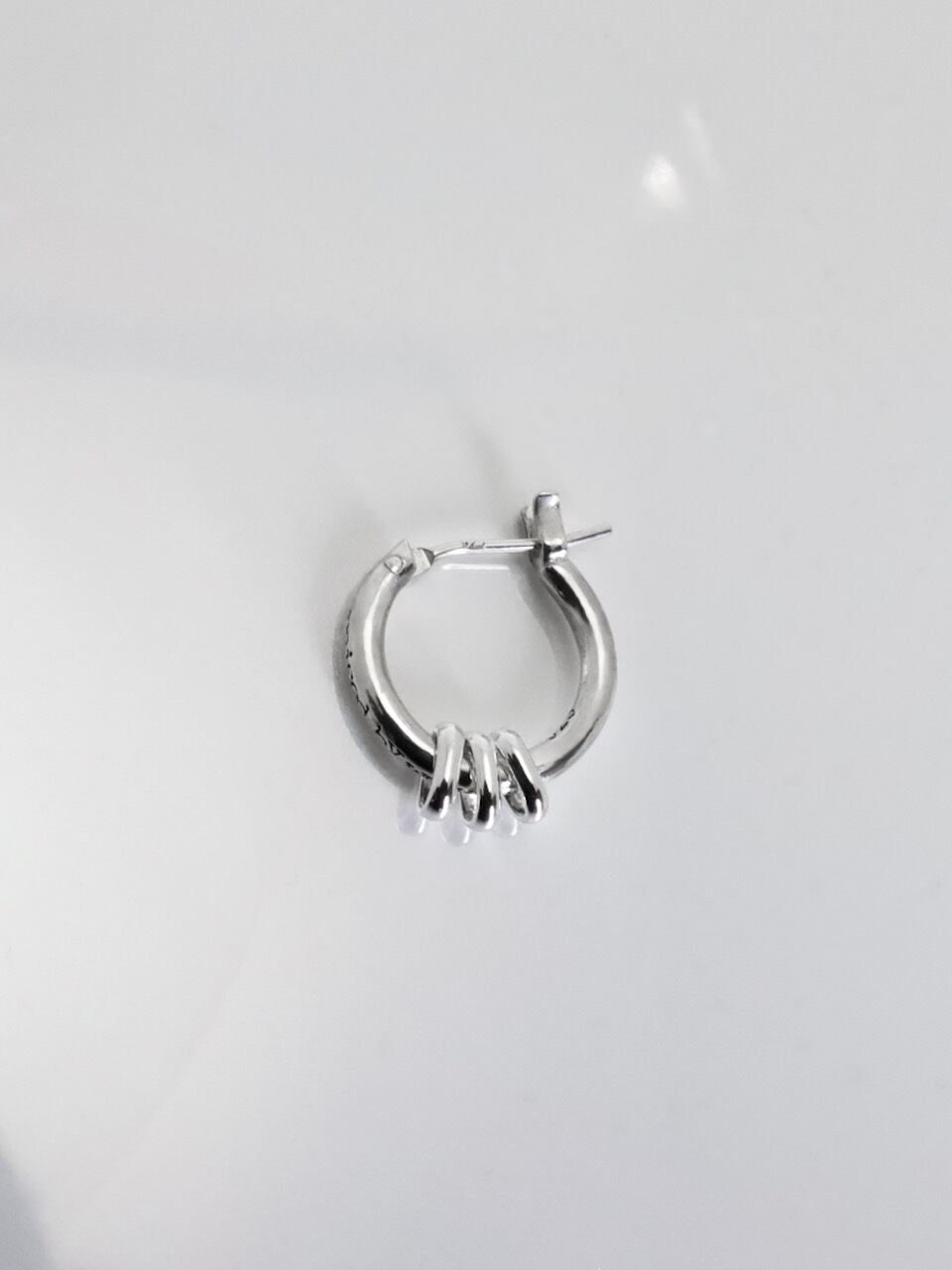 《受注生産》 THIN HOOP -raised by wolves- with OVAL / レイズド・バイ・ウルヴス シンフープ ウィズ オーバルピアス 【注文から2～3週間後入荷予定】