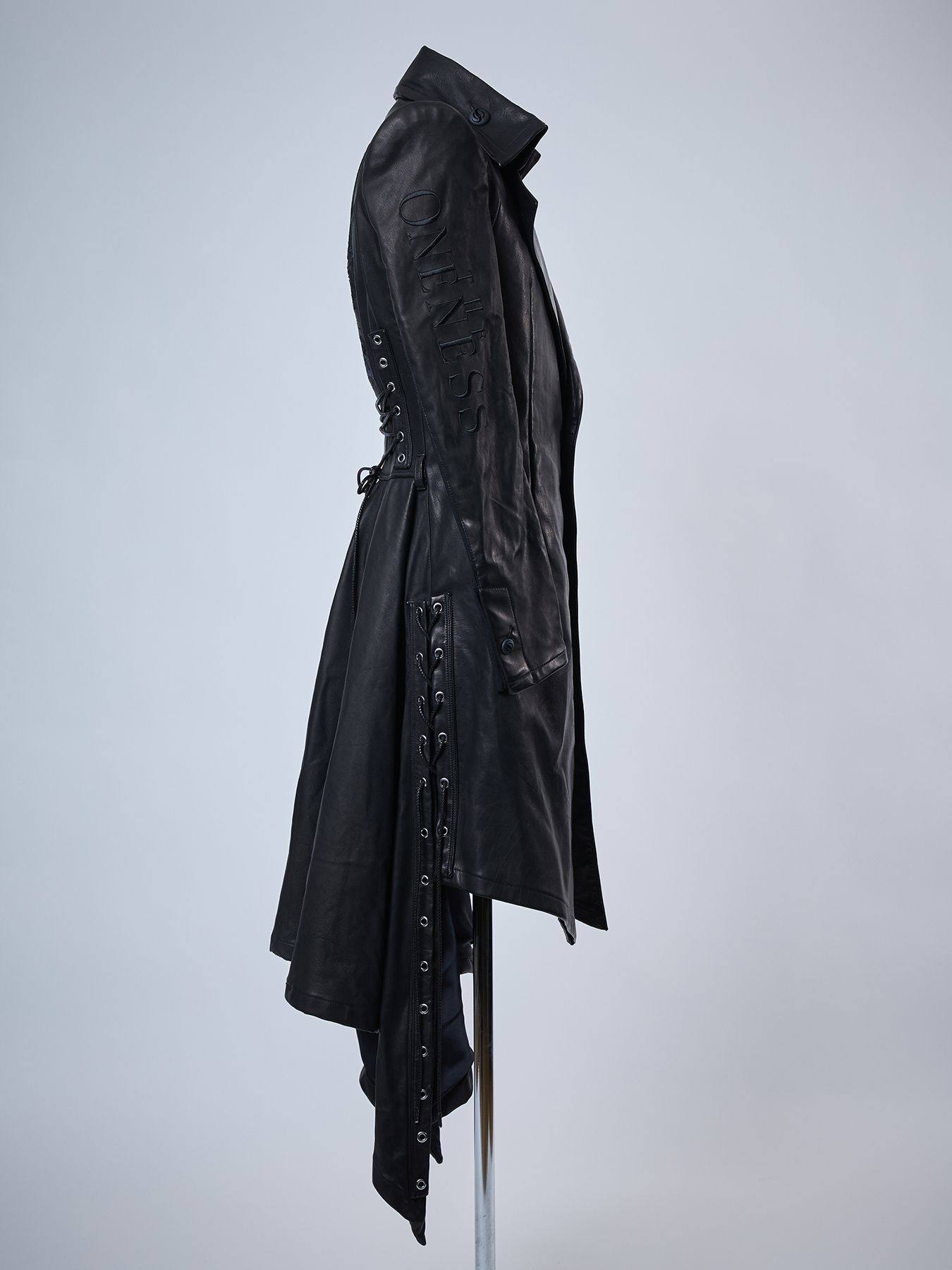 【予約品 4月26日(日) 締切】《Costume Line》Eco Horse Hide Lace Up Flare Jacket / エコホースレザー レースアップ フレアジャケット / ブラック