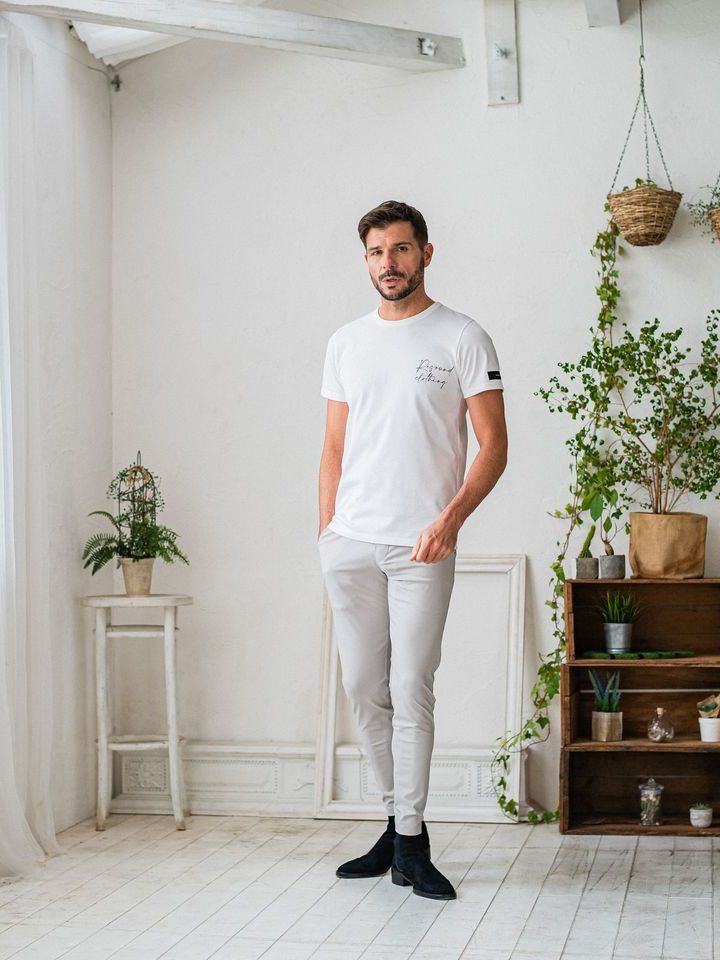 《予約品3月3日18：00締め》 ICON BASIC TEE / バックロゴTシャツ / ホワイト・ブラック