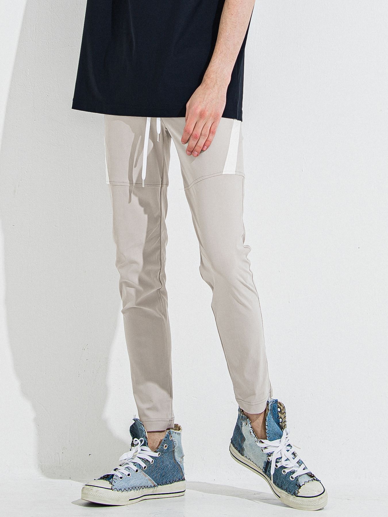 【予約品 】TYLER NYLON PANTS / タイラーナイロンパンツ / グレージュ