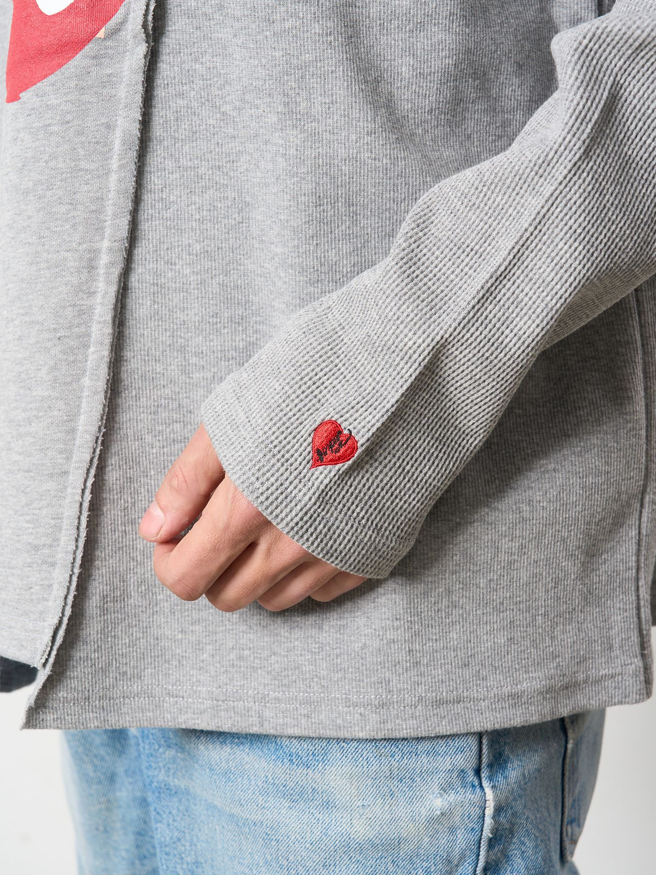 【予約品 5月8日(木) AM10時 締切】 3MIXレイヤードカットオフ モザイクプリント LS ワイドシルエットTシャツ / M.グレー