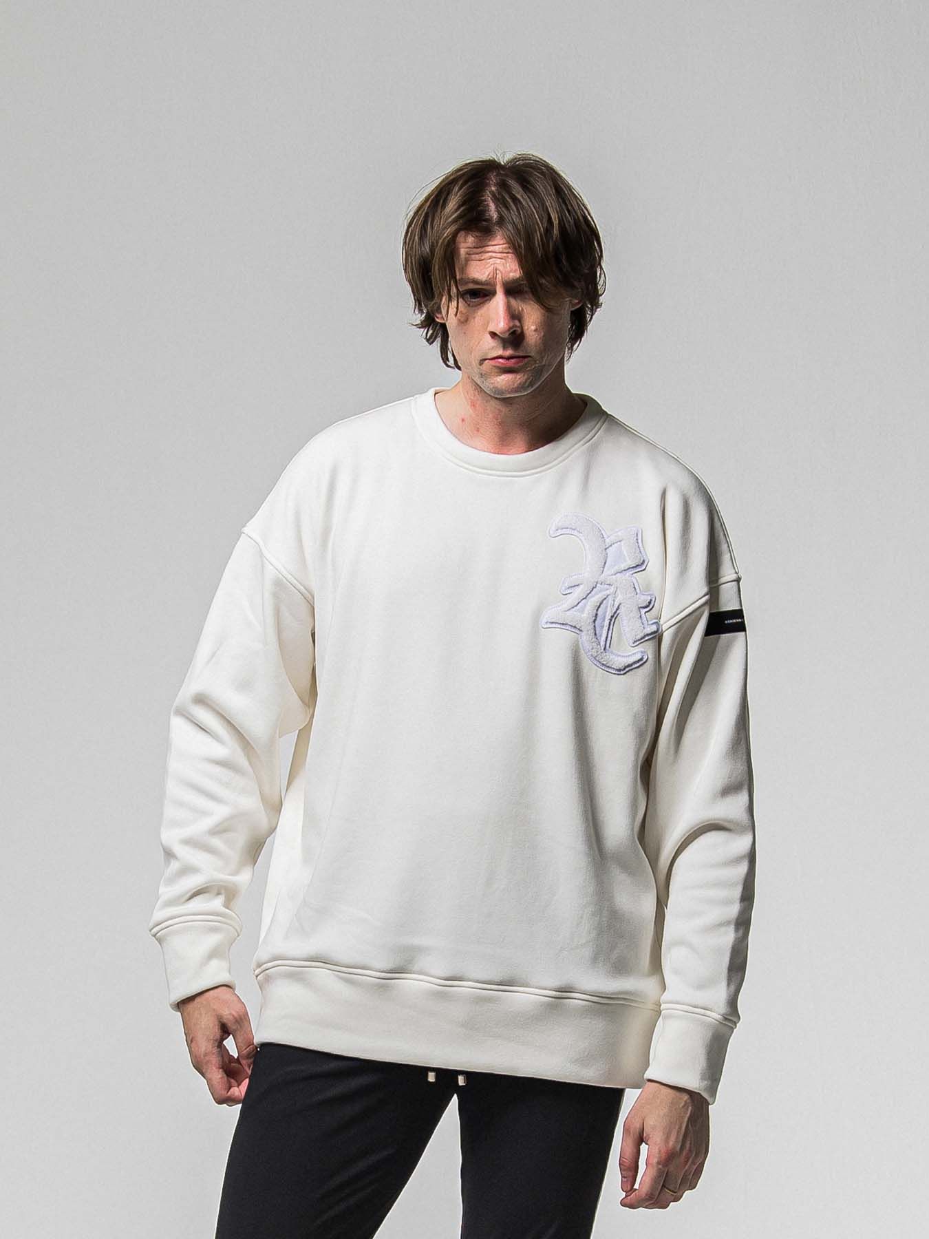 【予約品 8月31日(日) 締切】RC CHENILLE VELOURS FLEECE DROP TRAINER / RCサガラ刺繍ワッペン ベロアフリース ドロップショルダートレーナー / ホワイト