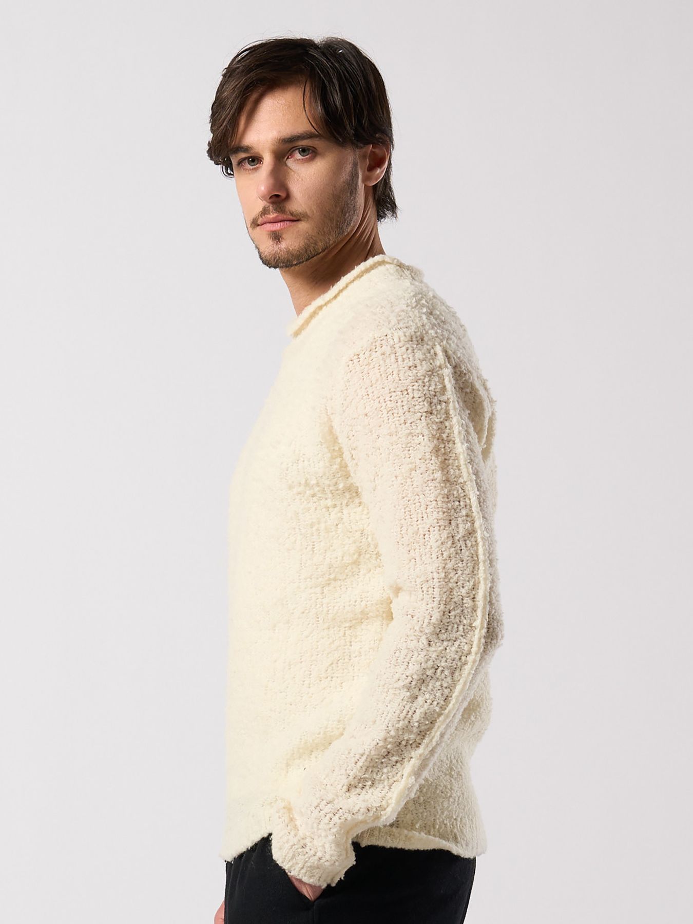 【予約品 4月19日(日) 18時締切】fancy yarn crew-neck knit / クルーネックニット / ホワイト