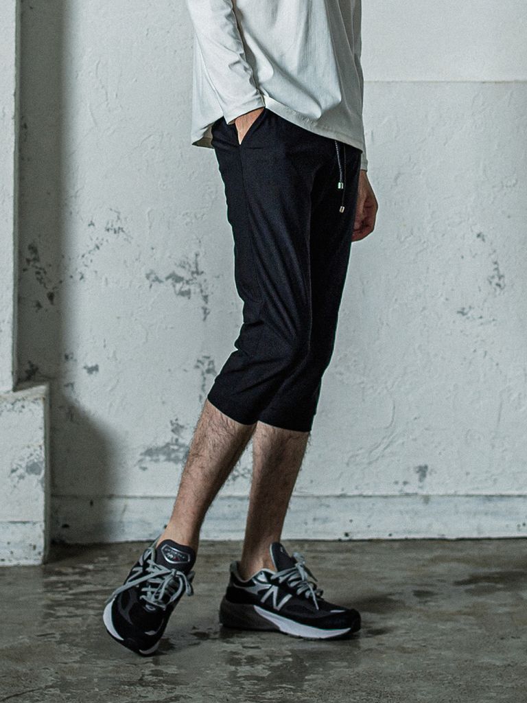 RE cropped PT / ナイロンイージークロップドパンツ / ブラック