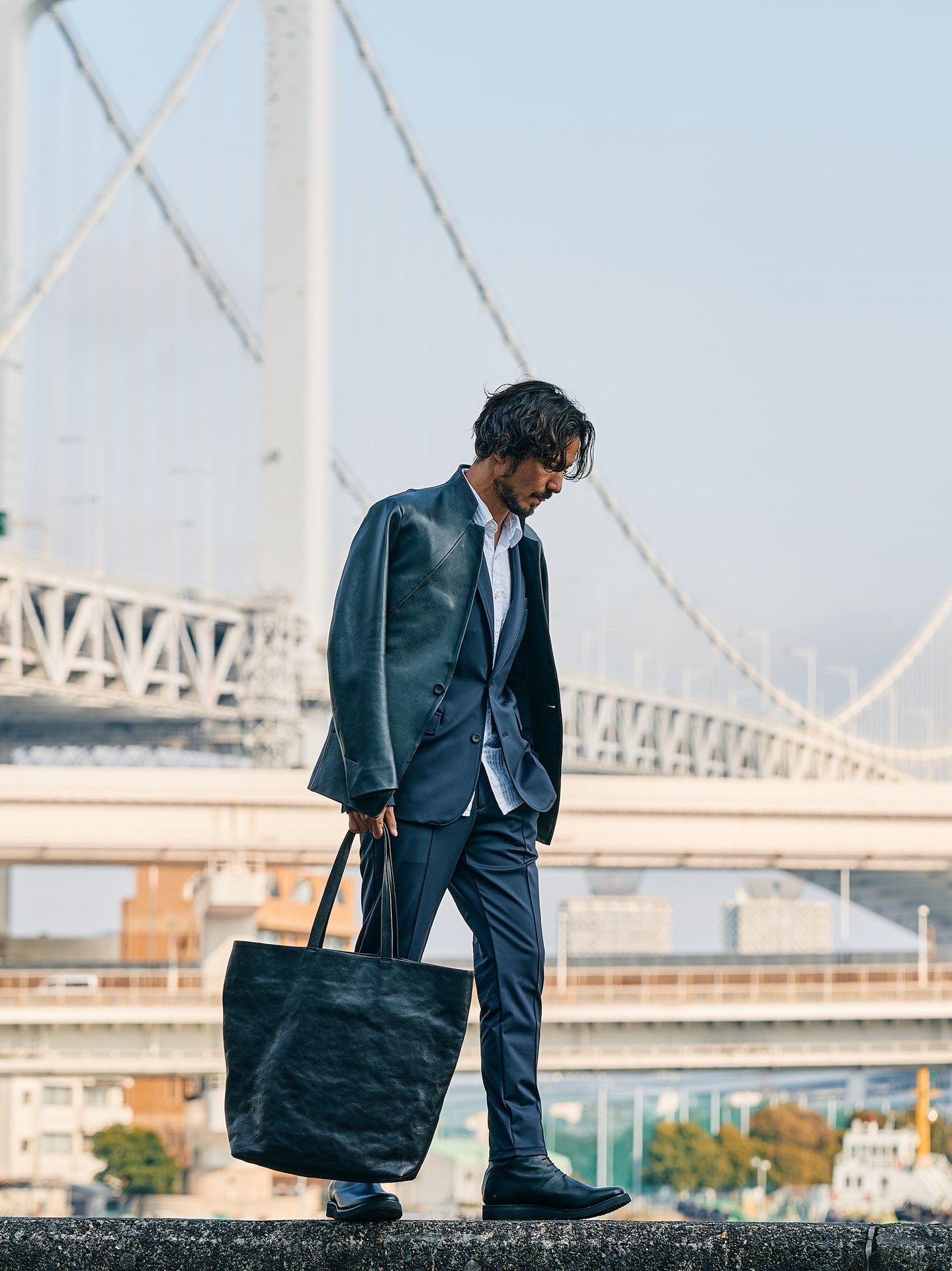 【予約品】 KOBE LEATHER big tote bag/ トートバッグ / ブラック