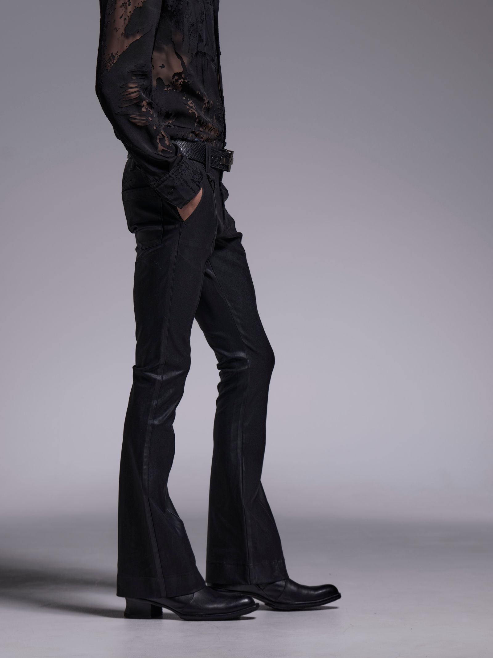 【予約品 1月4日(日) 締切】Coating Flare Skinny Slacks / コーティング フレアスキニースラックス / ブラック