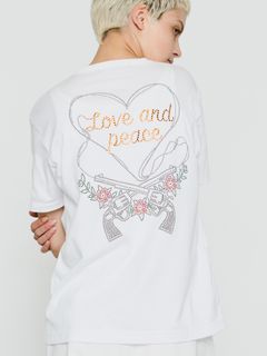 【予約品 8月10日(日) 締切 】WOMENS HEART CROSSGUN T / ハートクロスガン Tシャツ / ホワイト