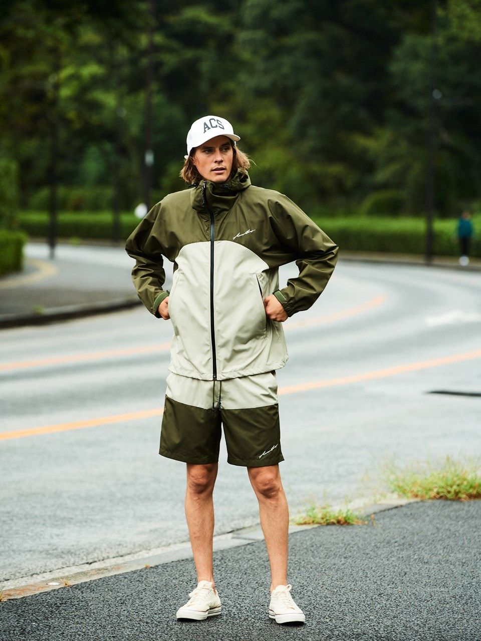 (予約品2023年10月19日18時締め) Light Shell Hooded Jacket / フードジャケット / カーキ