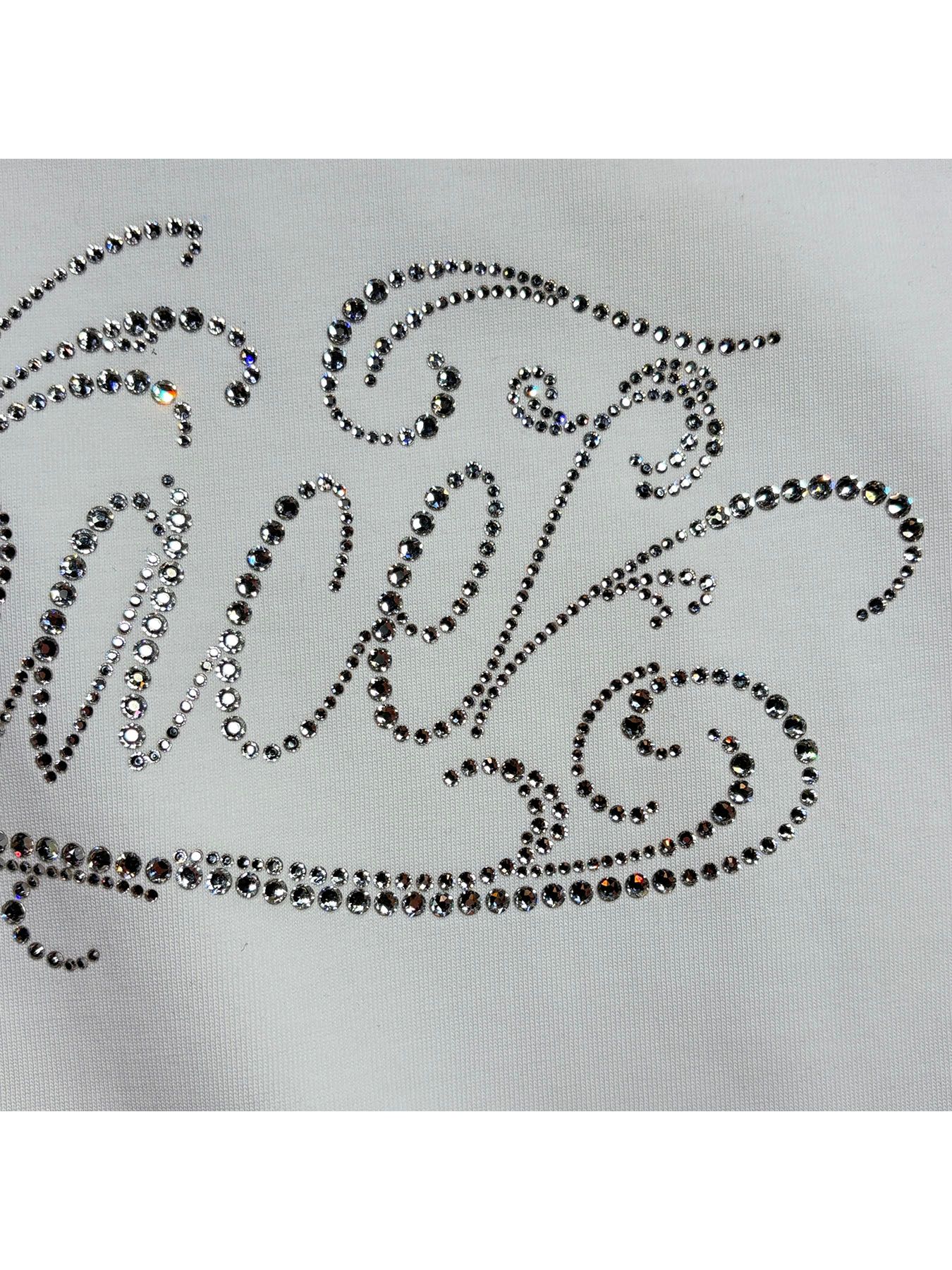 【予約品 3月9日(月) 18:00 締切】WING EMB PEACE L/S T / ウイングクロスガン刺繍 クリスタルPeace ロンT / ホワイト