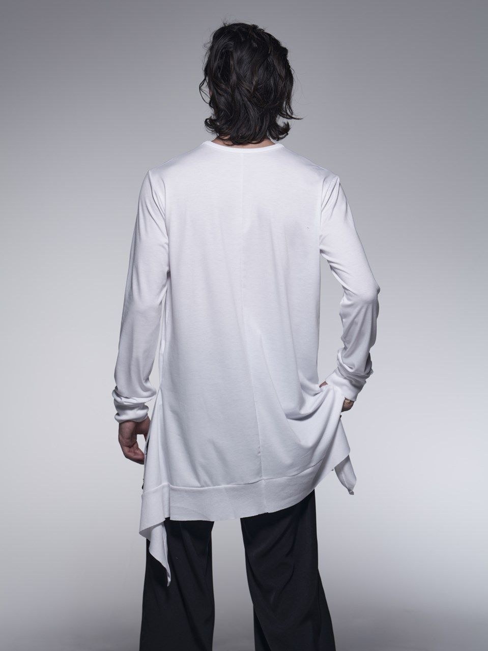 《予約品》 FlareCrewNeckT-Shirt / クルーネックTシャツ / ホワイト 【kiryuyrik】 7月以降入荷予定