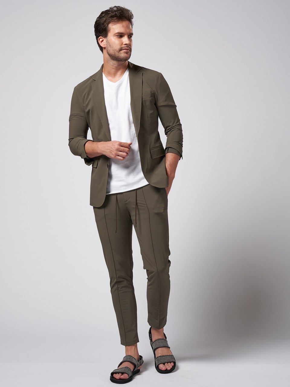 《予約品》 wide cut-off V-neck S/S / VネックTシャツ / ホワイト