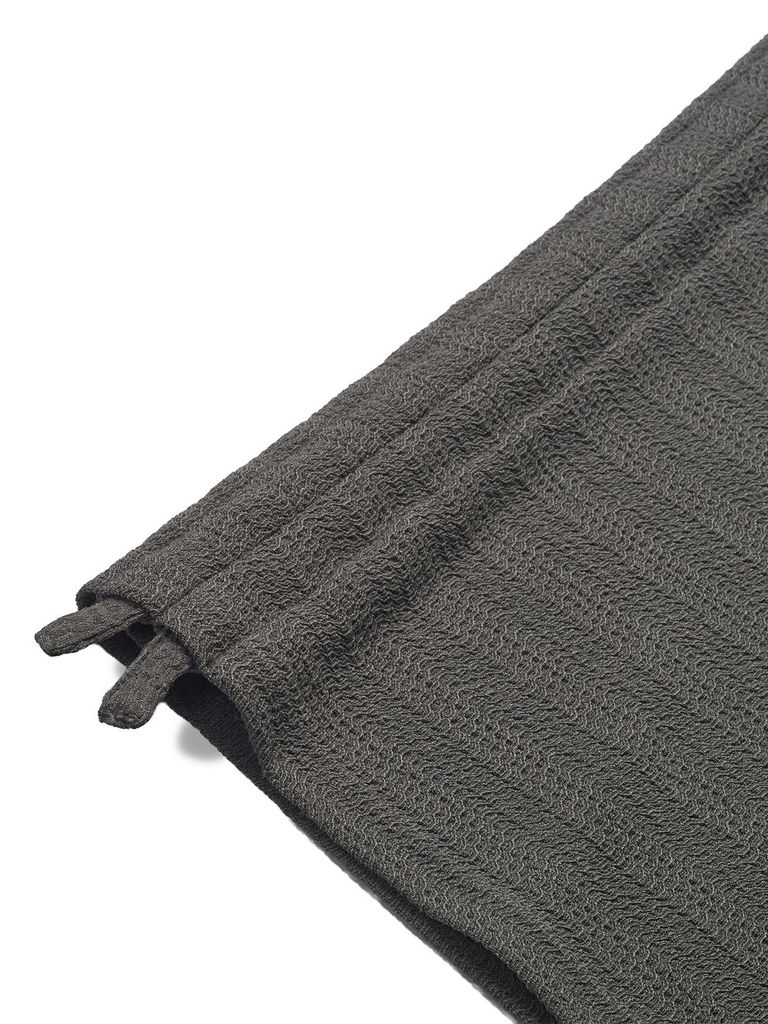 参考画像：グレー