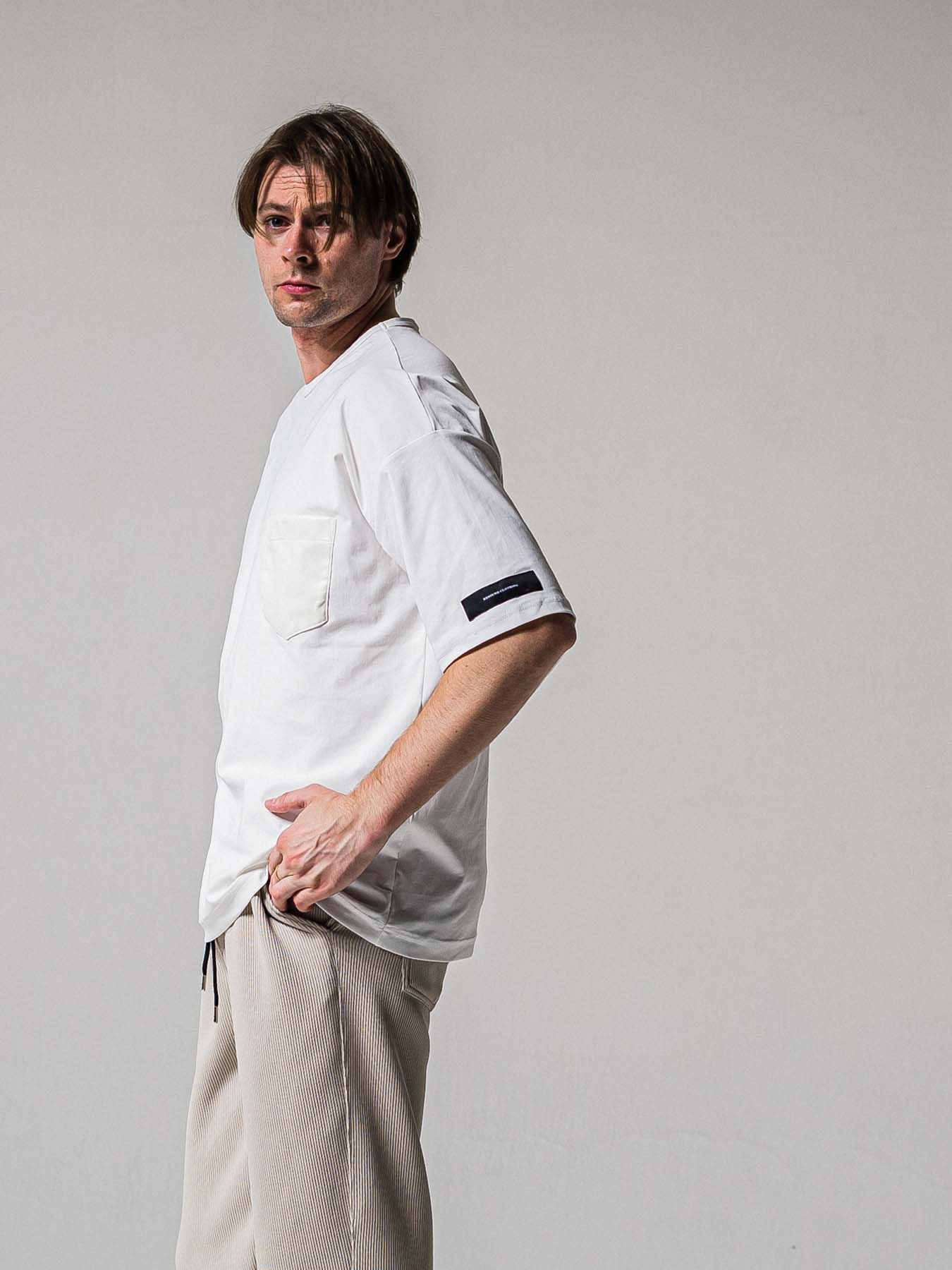 【予約品 11月16日(日) 締切】LEATER POCKET OVER NYLON T / エコレザーポケット ルーズTシャツ / ホワイト