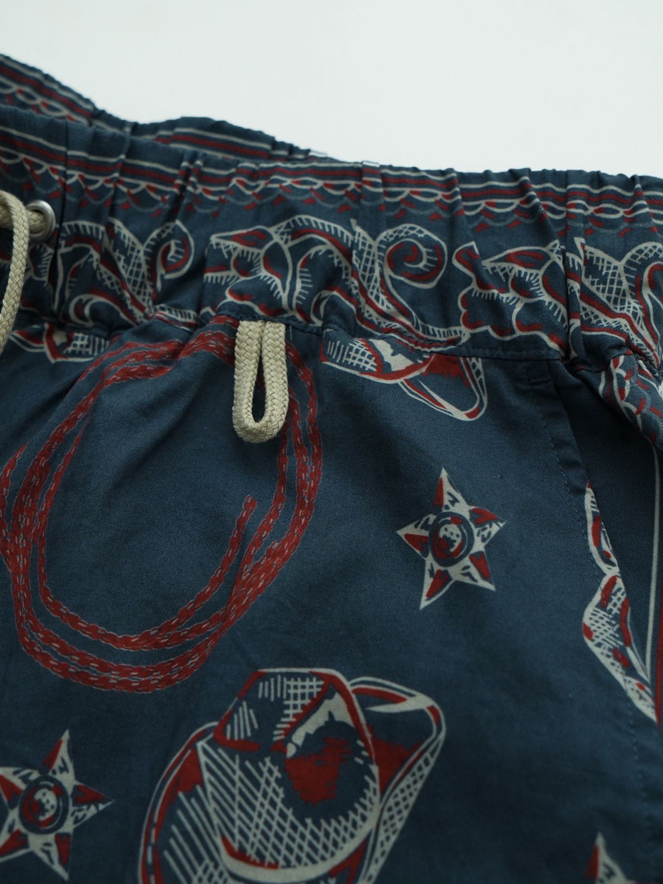 【予約品 11月23日(日) 締切】WESTERNBANDANA SHORTS / バンダナプリント ショーツ / NAVY