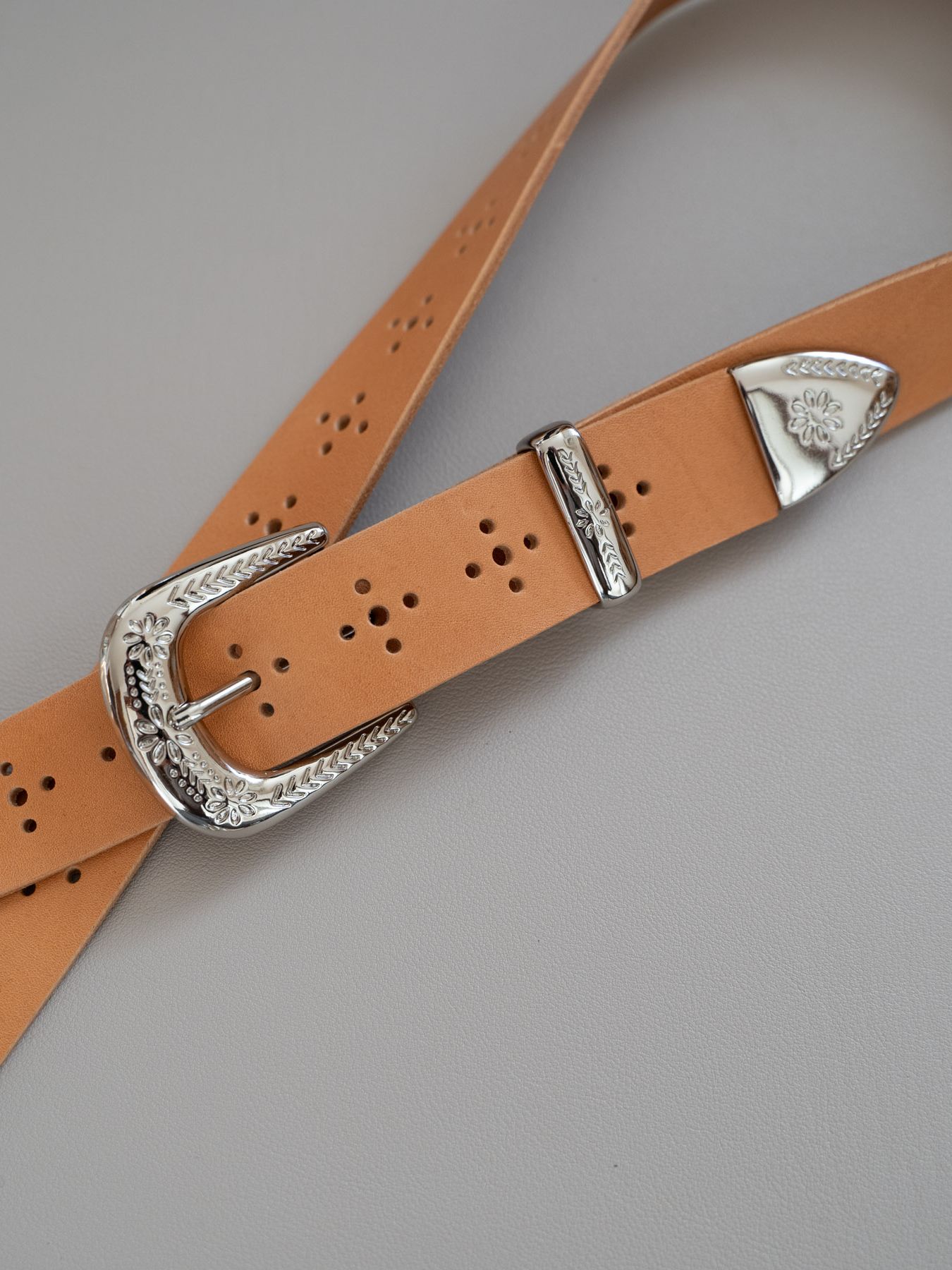 《予約品》 MEDALLION BELT / ベルト / ベージュ