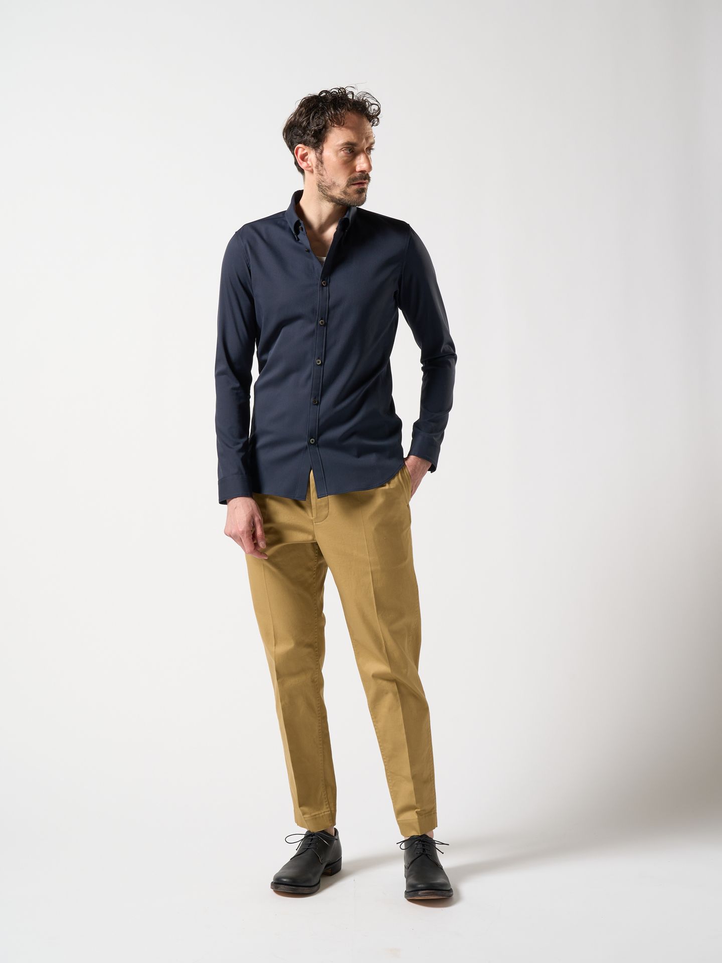 【予約品】 pressed tapered chino / チノパンツ /ベージュ