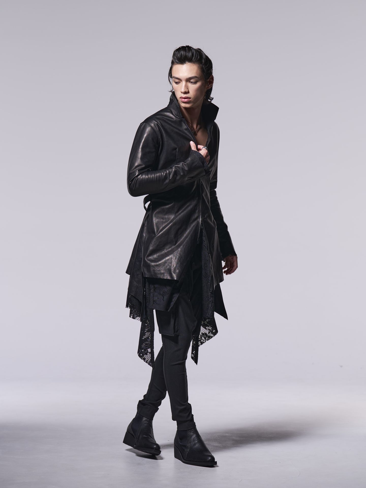 《予約品》 StandCollarLeatherFlareShirt / レザーフレアシャツ / ブラック