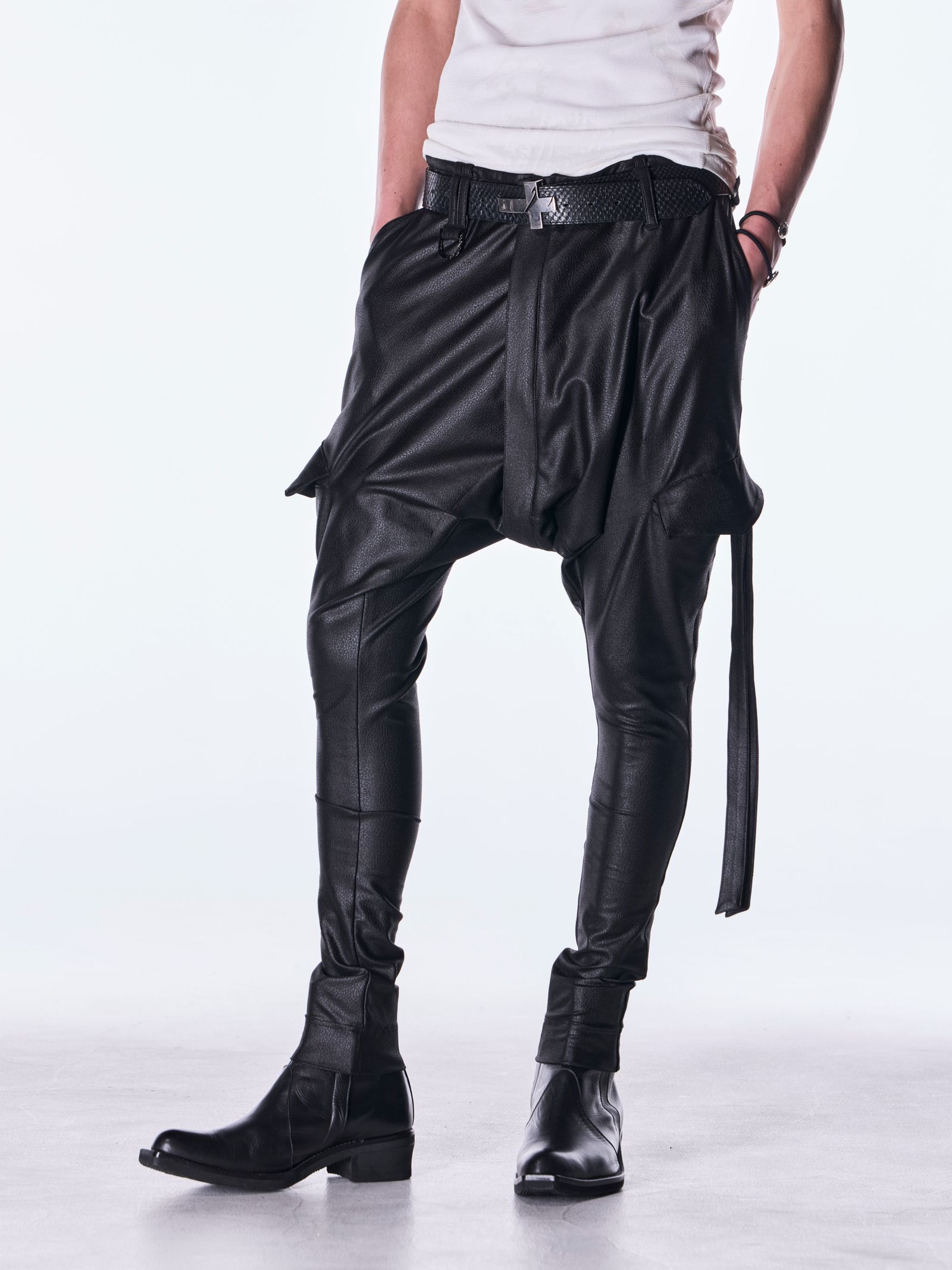 【予約品 6月29日(月) 締切】Emboss Silley Jersey Sarrouel Bondage Pants / サルエル ボンデージパンツ / ブラック