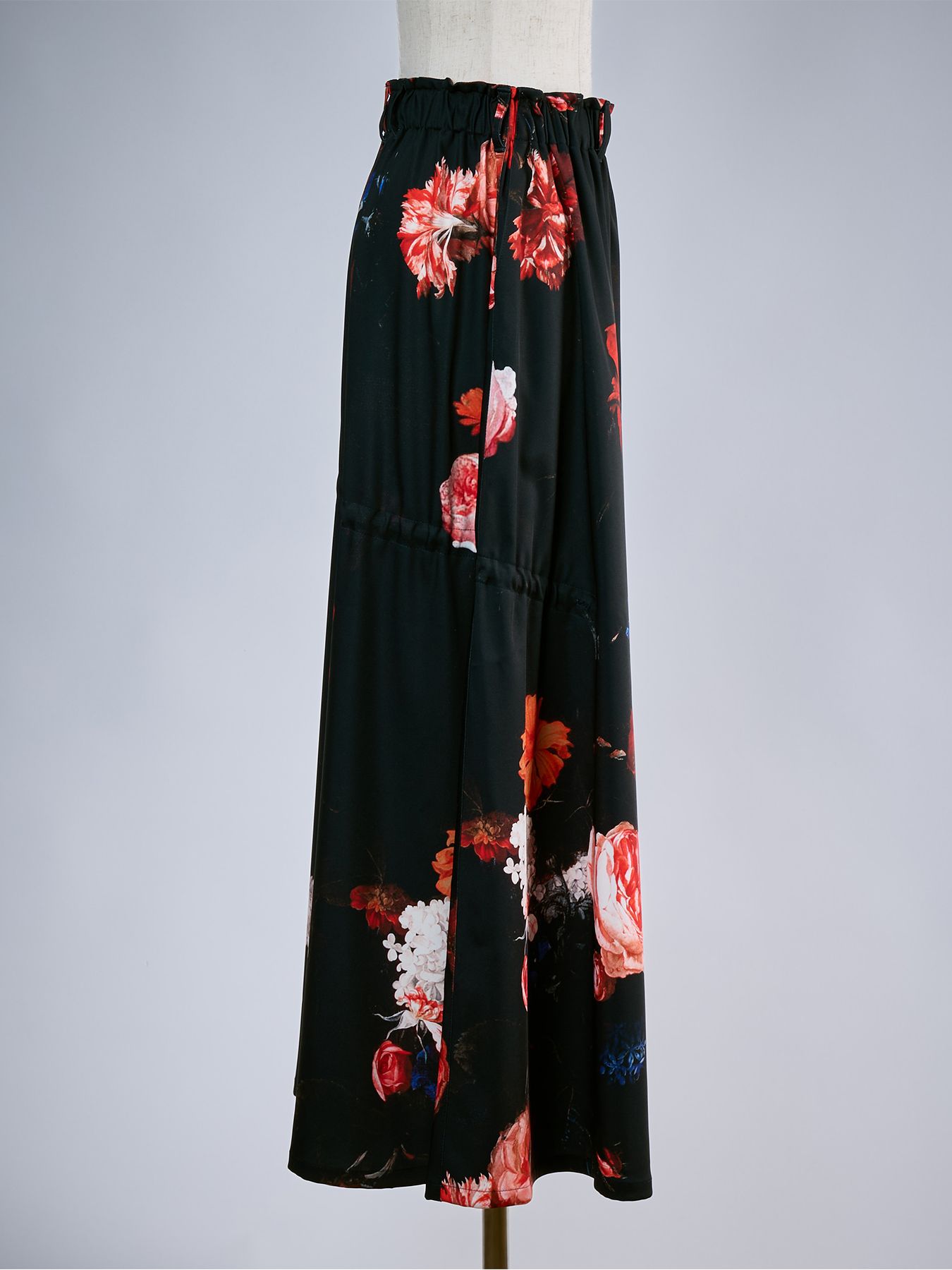【予約品 10月26日(月) 締切】THEONENESS-FLORA Shirring Skirt / シャーリングスカート / ブラック