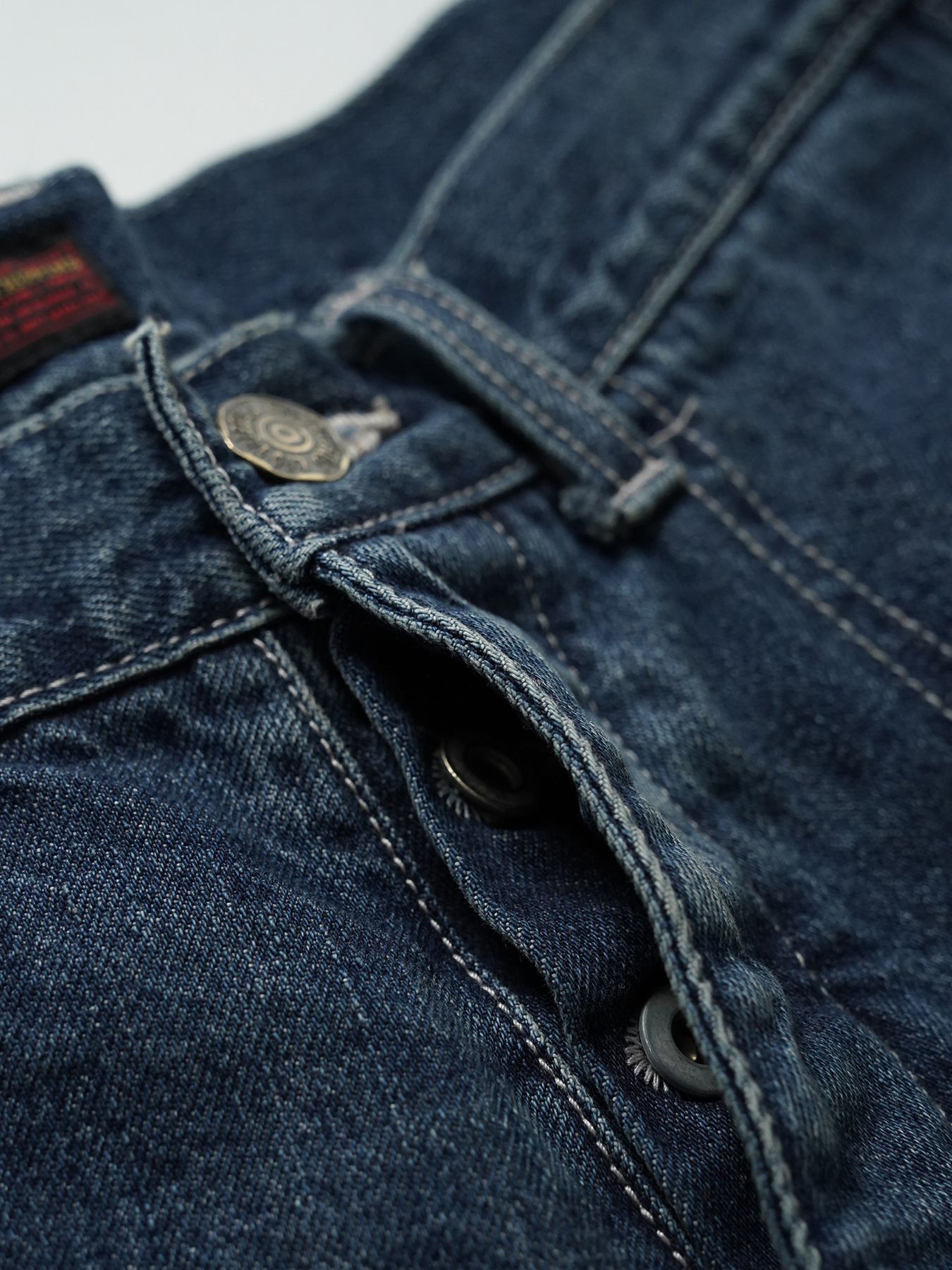 【予約品 5月6日(水) 締切】USN-DENIMTROUSERS aged / ユーズド加工 デニムミリタリーパンツ / インディゴ × 生成りステッチ 濃