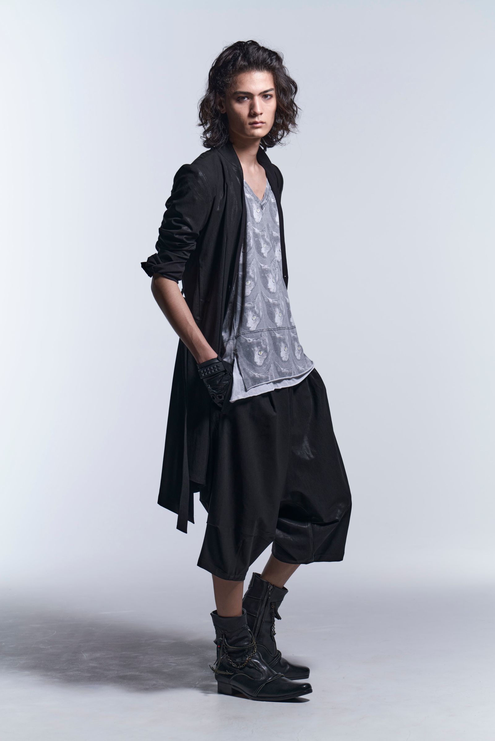 《予約品7/31締切》コラボ Collarless Flare Jacket / Black【BLACK HONEY CHILI COOKIE × kiryuyrik】12月入荷予定