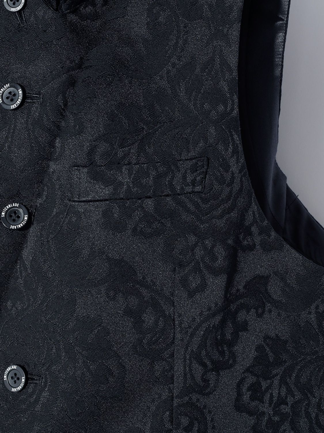 【予約完売】 PEAKED LAPEL JACQUARD VEST / BLACK / ベスト / BLACK