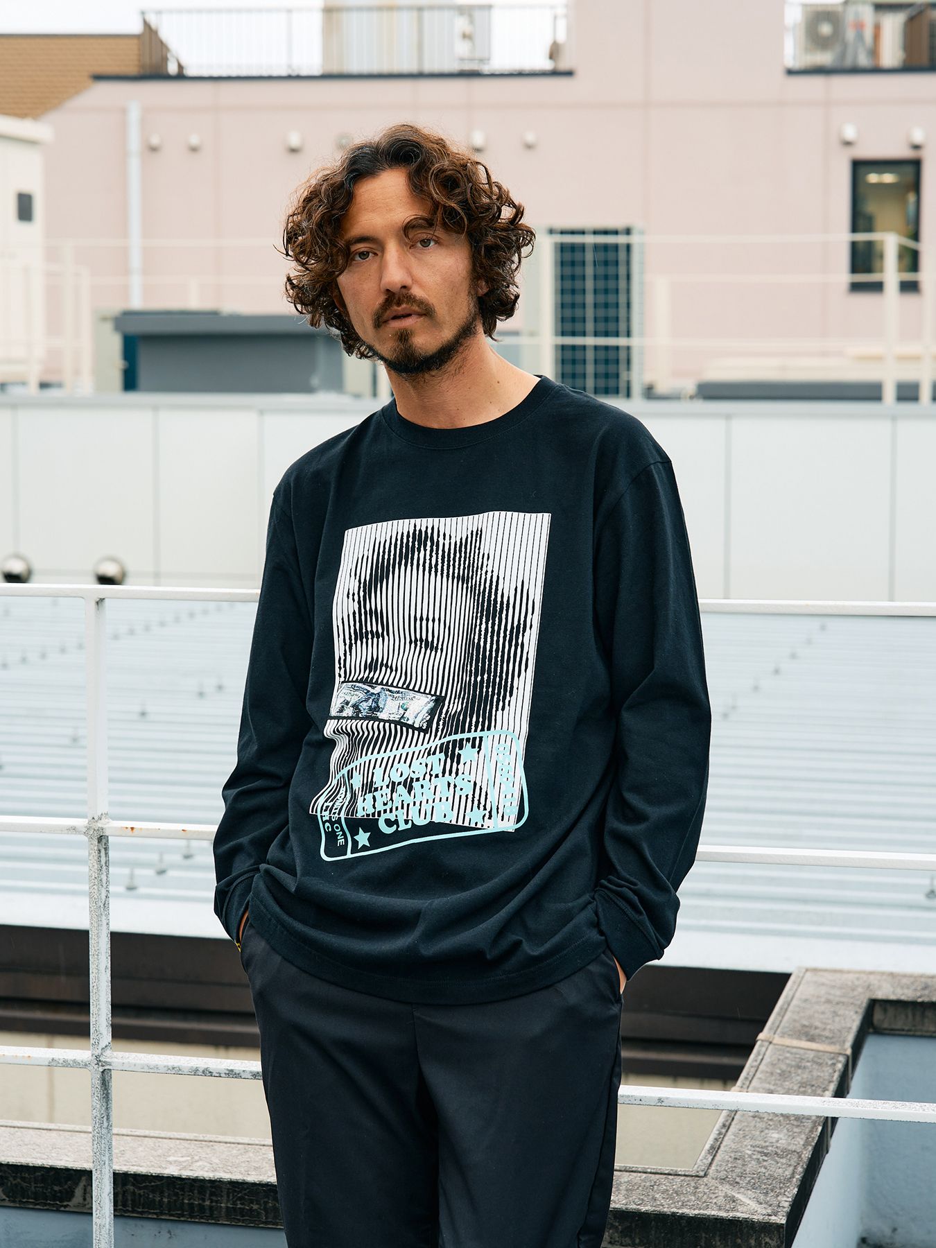 【予約品 5月8日(木) AM10時 締切】 5.6ozコットン天竺 LOST HEARTS シークインLS Tシャツ / ブラック