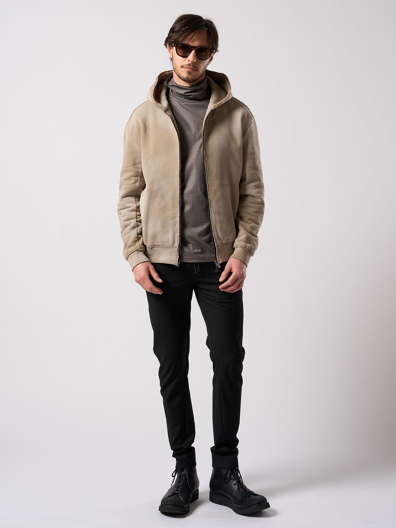 【予約品 4月19日(日) 18時締切】3D banana slim pants / 3Dバナナ スリムパンツ / ブラック