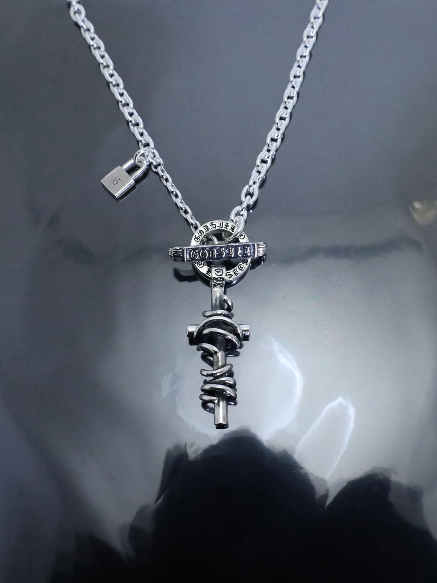 《受注生産》 THORNY CROSS [LARGE] #2 NECKLACE with GODSIZE® I.D. TAG / ソーニークロス L #2ネックレス ゴッドサイズ® I.D.タグ / 注文から4週間~後入荷予定