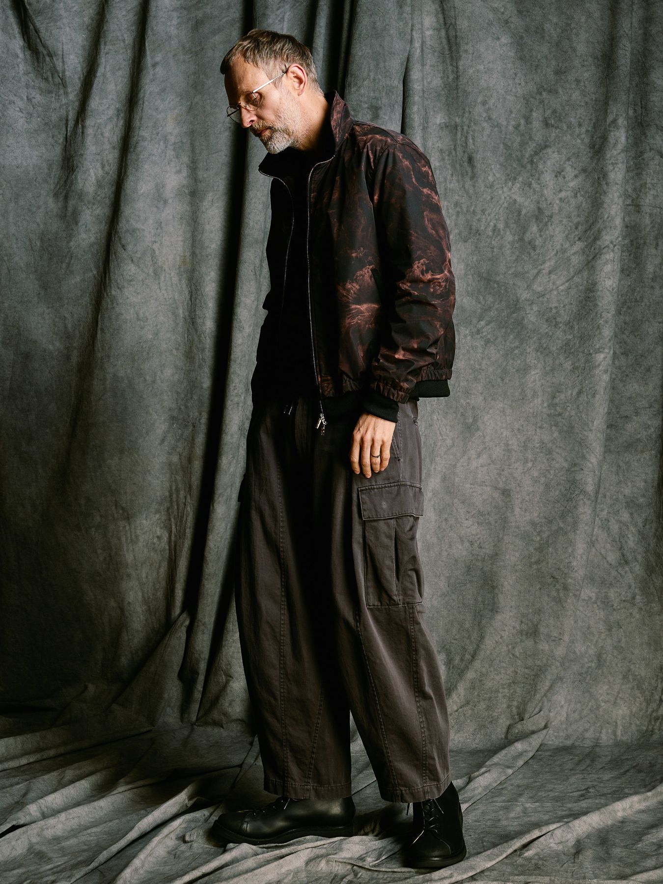 【予約品 4月19日(日) 18時締切】sulfur dyed light easy cargo / 硫化染め ライトイージーカーゴパンツ / フェードチャコール