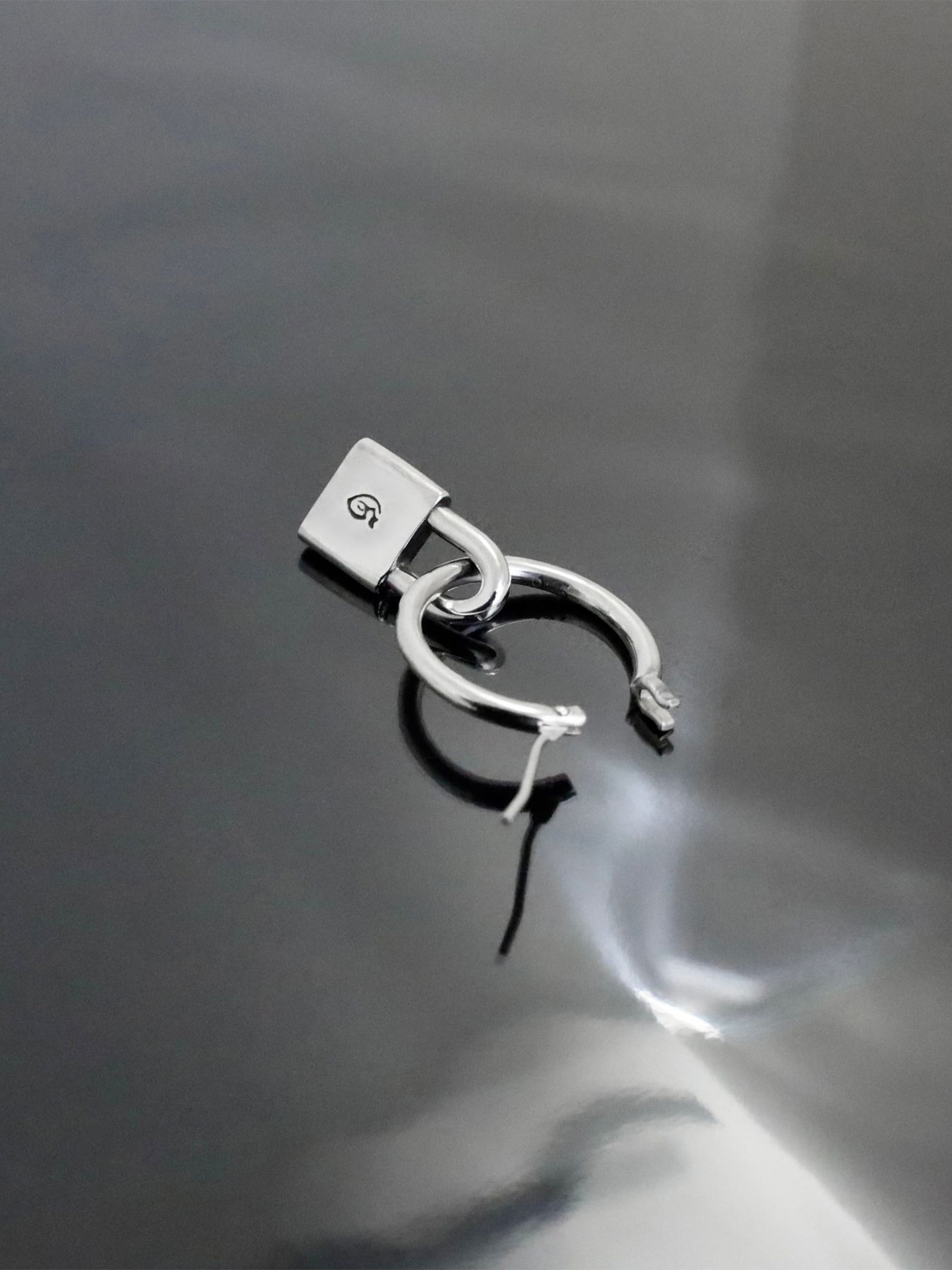 《受注生産》THIN HOOP [LARGE] with PADLOCK / シンフープ ・Lウィズ パドロック / 注文から1～2週間後入荷予定