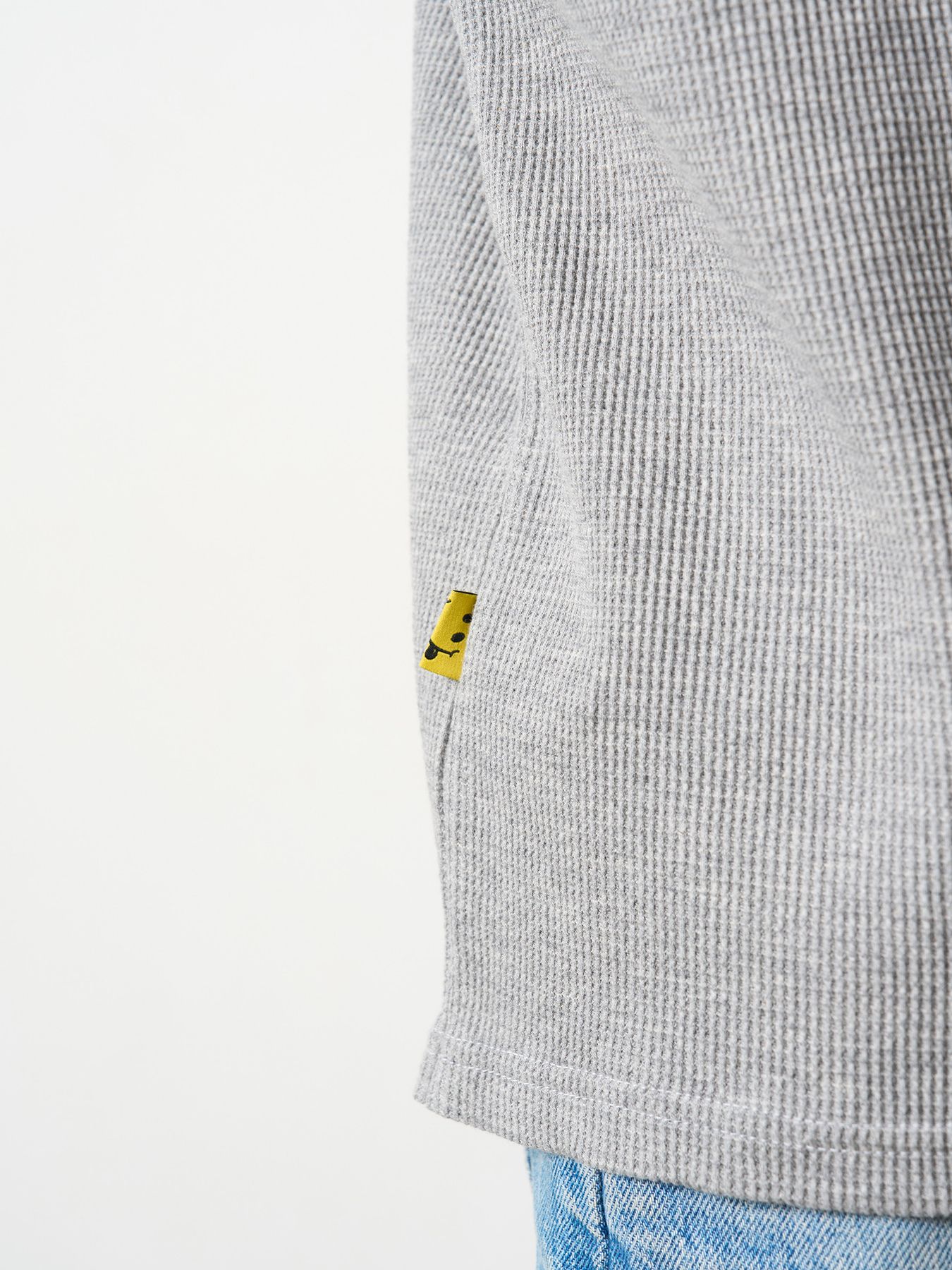 【予約品 5月8日(木) AM10時 締切】 3MIXレイヤードカットオフ モザイクプリント LS ワイドシルエットTシャツ / M.グレー
