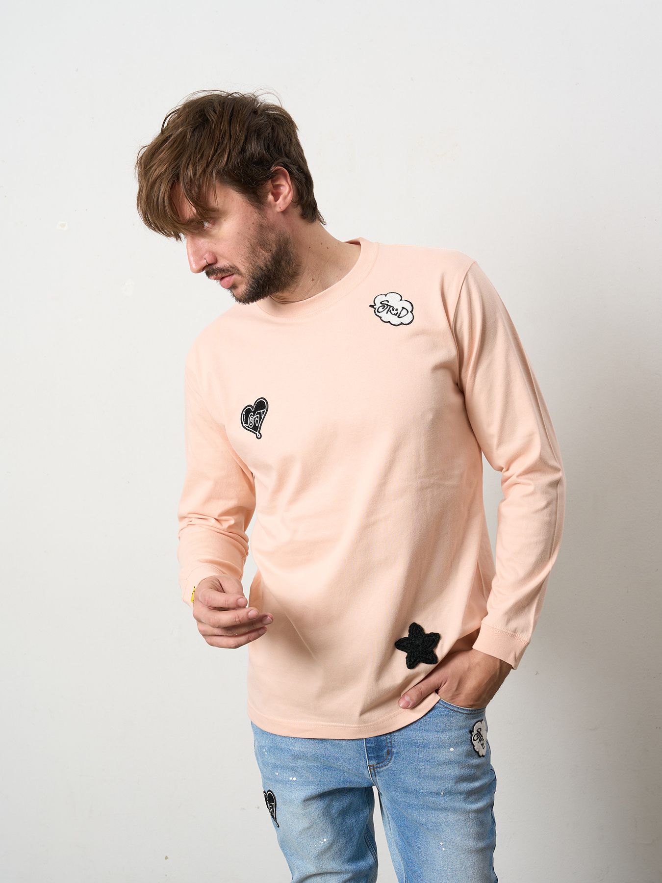 【予約品 5月8日(木) AM10時 締切】 5.6ozコットン天竺 CREATE YOUR OWN LUCK&マルチパッチワーク LS Tシャツ / ペールピンク
