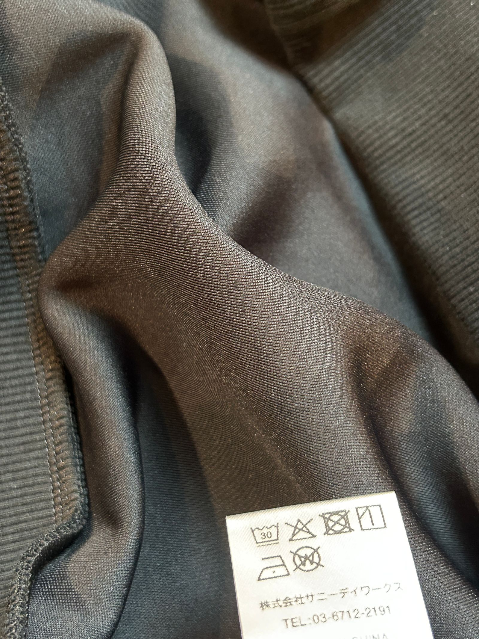 DOUBLE KNIT GOTHIC LOGO P/O HOODIE ブラック【SY32 by SWEET YEARS】