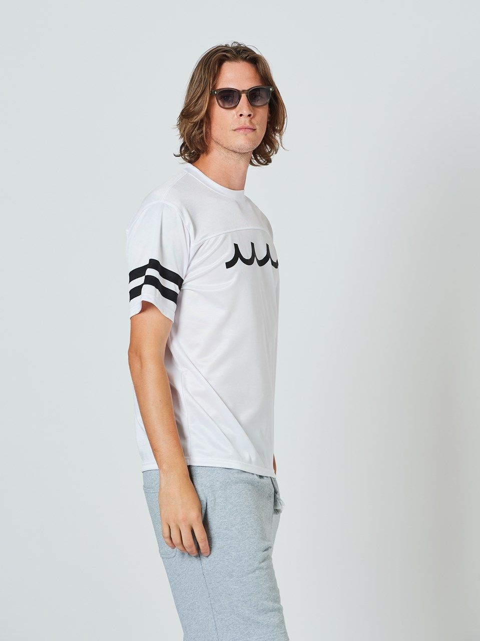 【予約～4/23火曜締切】muta Football Tee / Tシャツ / ホワイト 【Acanthus×muta】2024 6月上旬～上がり予定分
