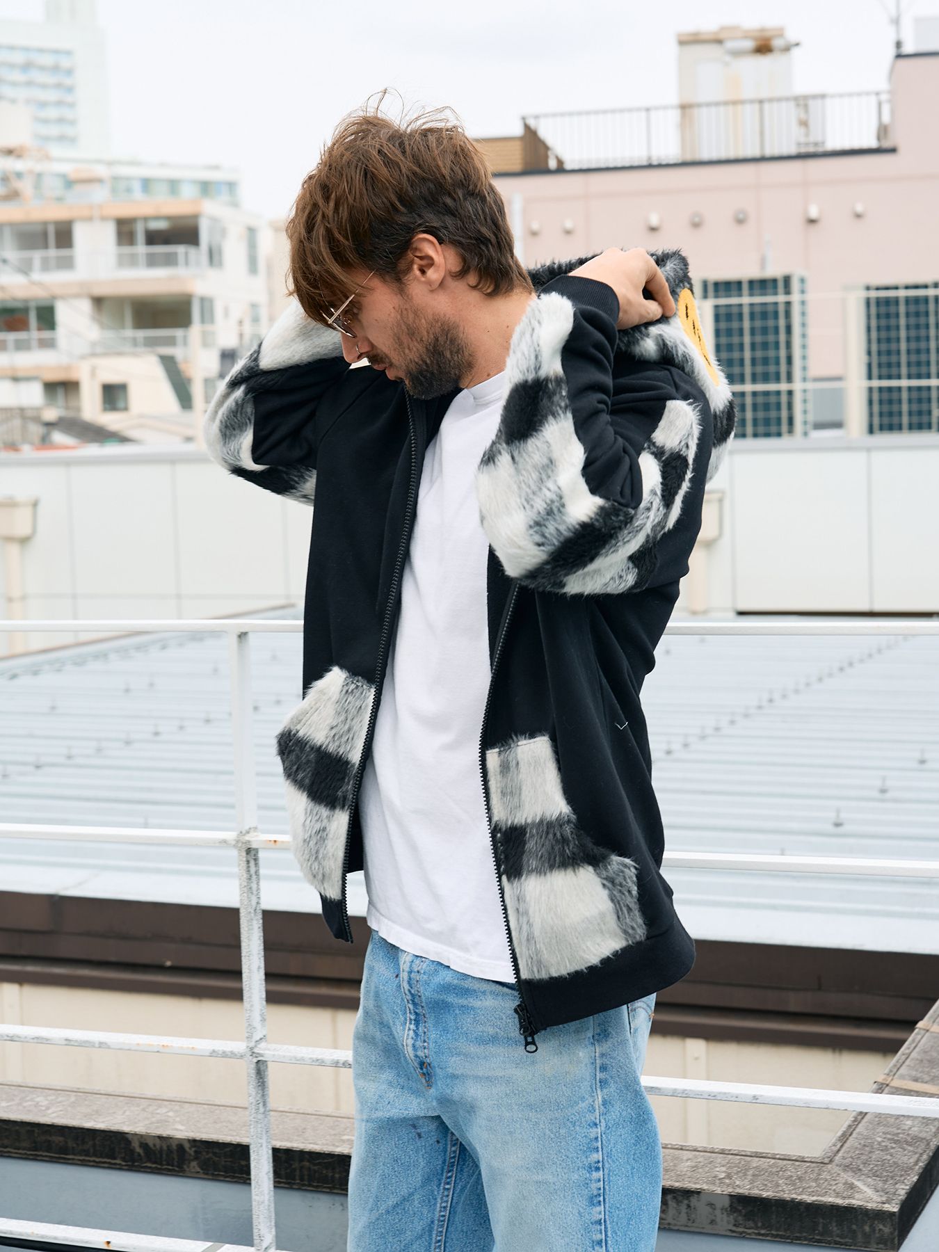 【予約品 5月8日(木) AM10時 締切】 ヘビーウエイト裏毛パイル-シャギーチェックサガラパッチワーク ビックジップワイドパーカー / ブラック